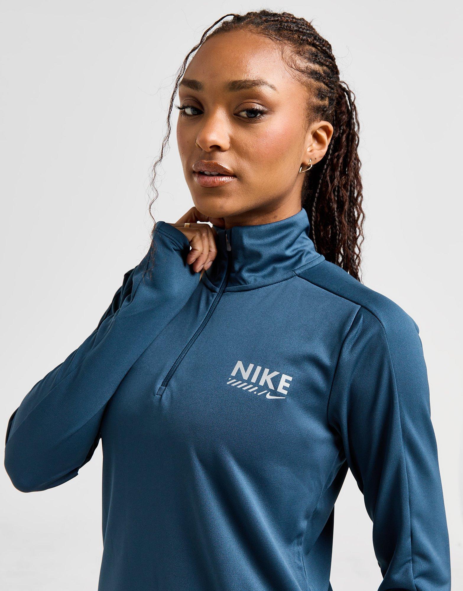 Nike Training Graphic Swoosh 1/4 Zip Top