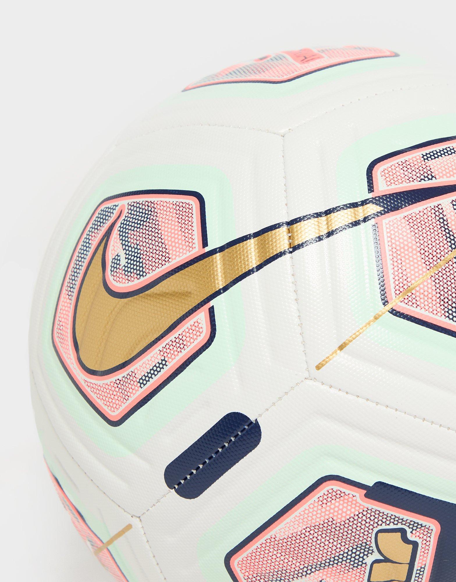 Nike CR7 Academy Mercurial Dream Speed Football