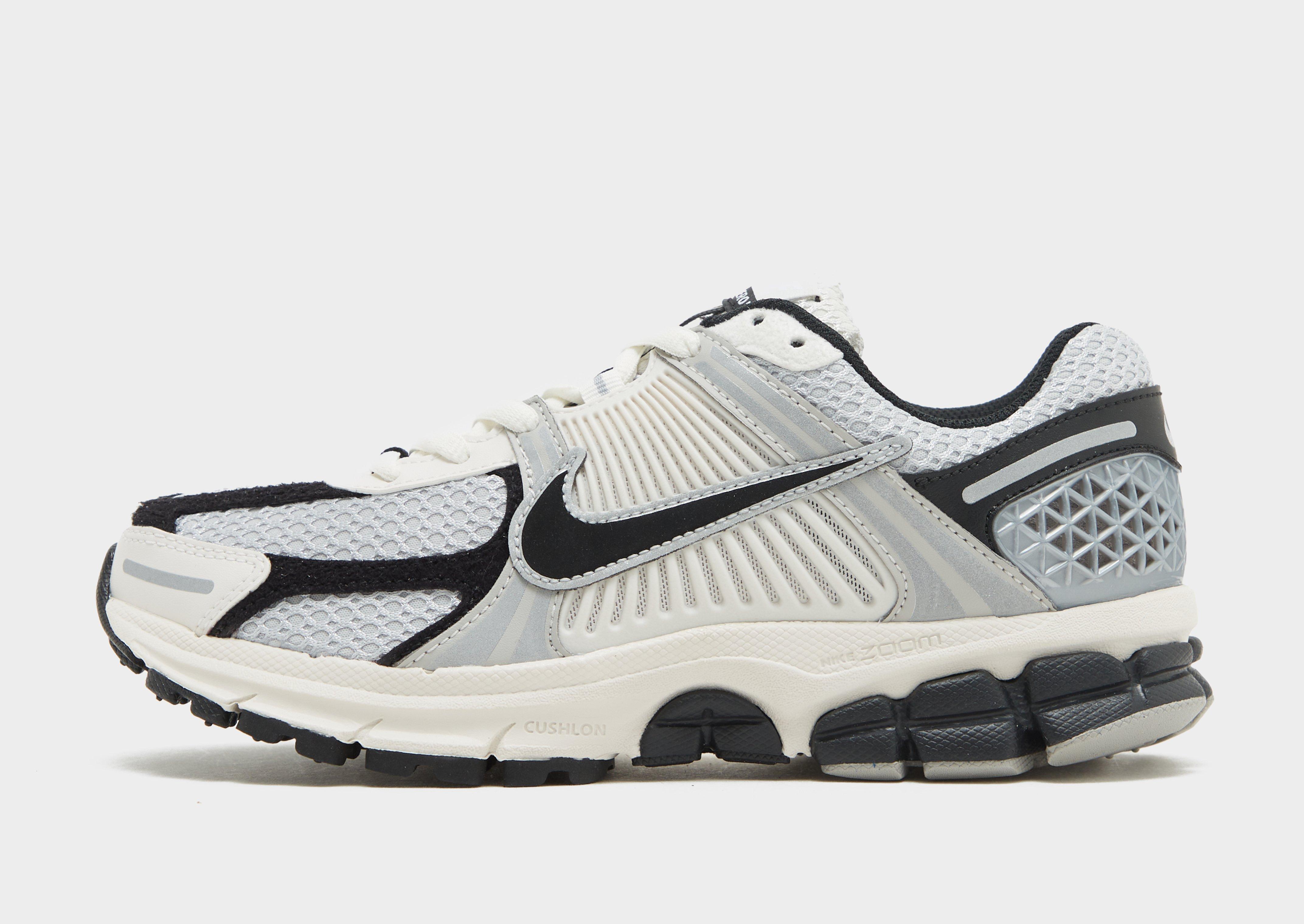 White Nike Zoom Vomero 5 Women