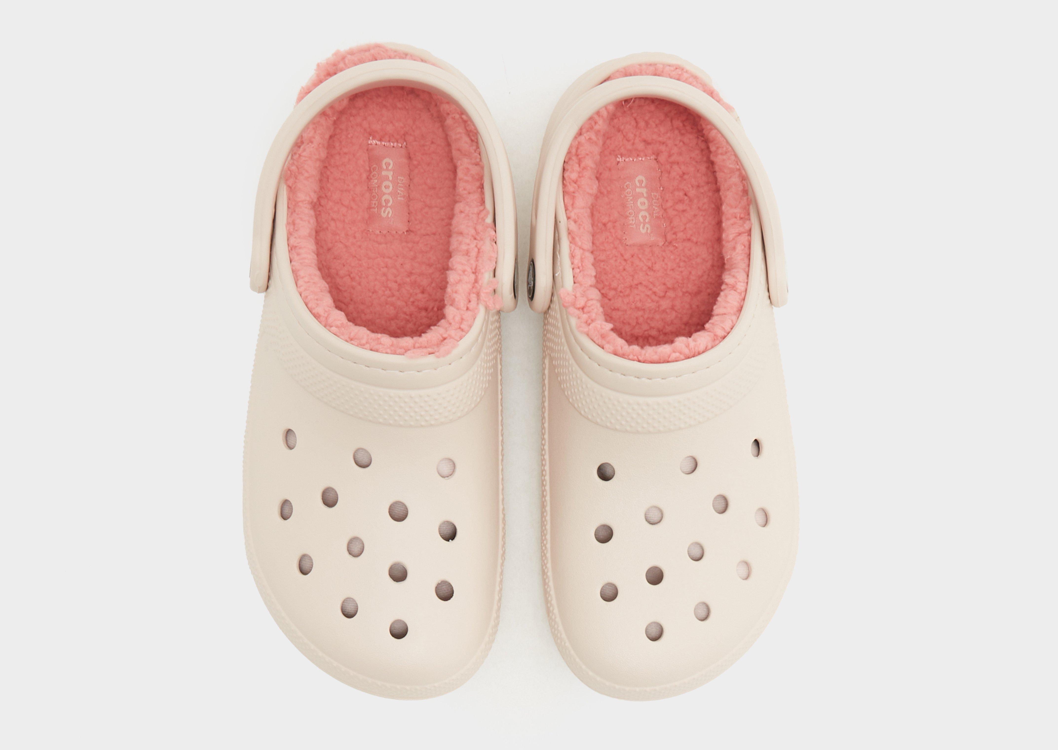 Pink fuzzy crocs best sale