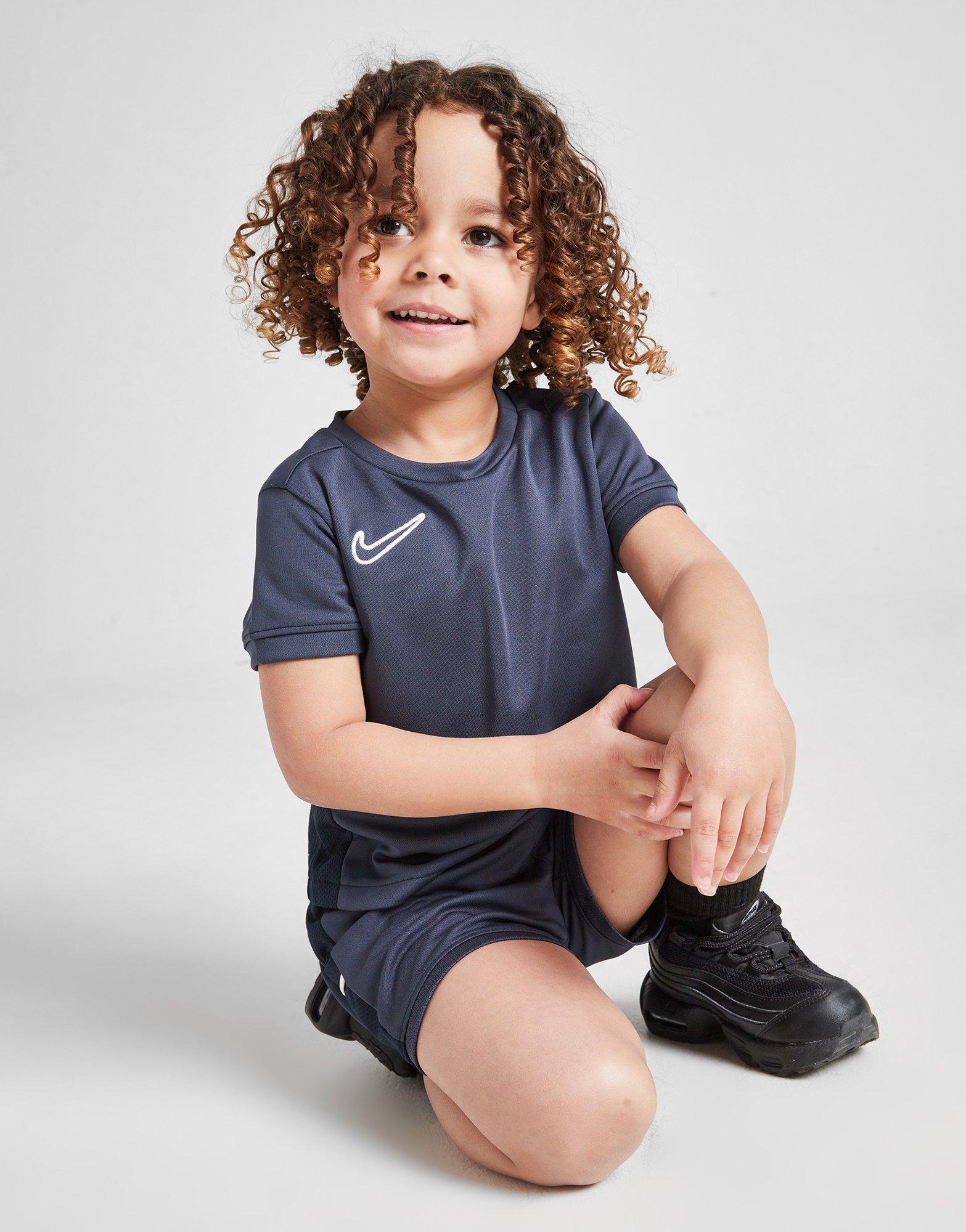 Nike Academy T-Shirt/Shorts Set Infant
