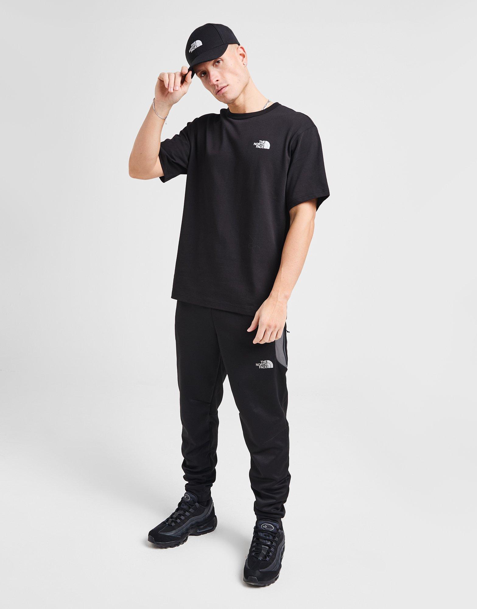 日本未入荷/関税込【THE NORTH FACE】Notes NRG Relaxed Tシャツ Black The North Face Notes NRG Relaxed T-Shirt | JD Sports UK