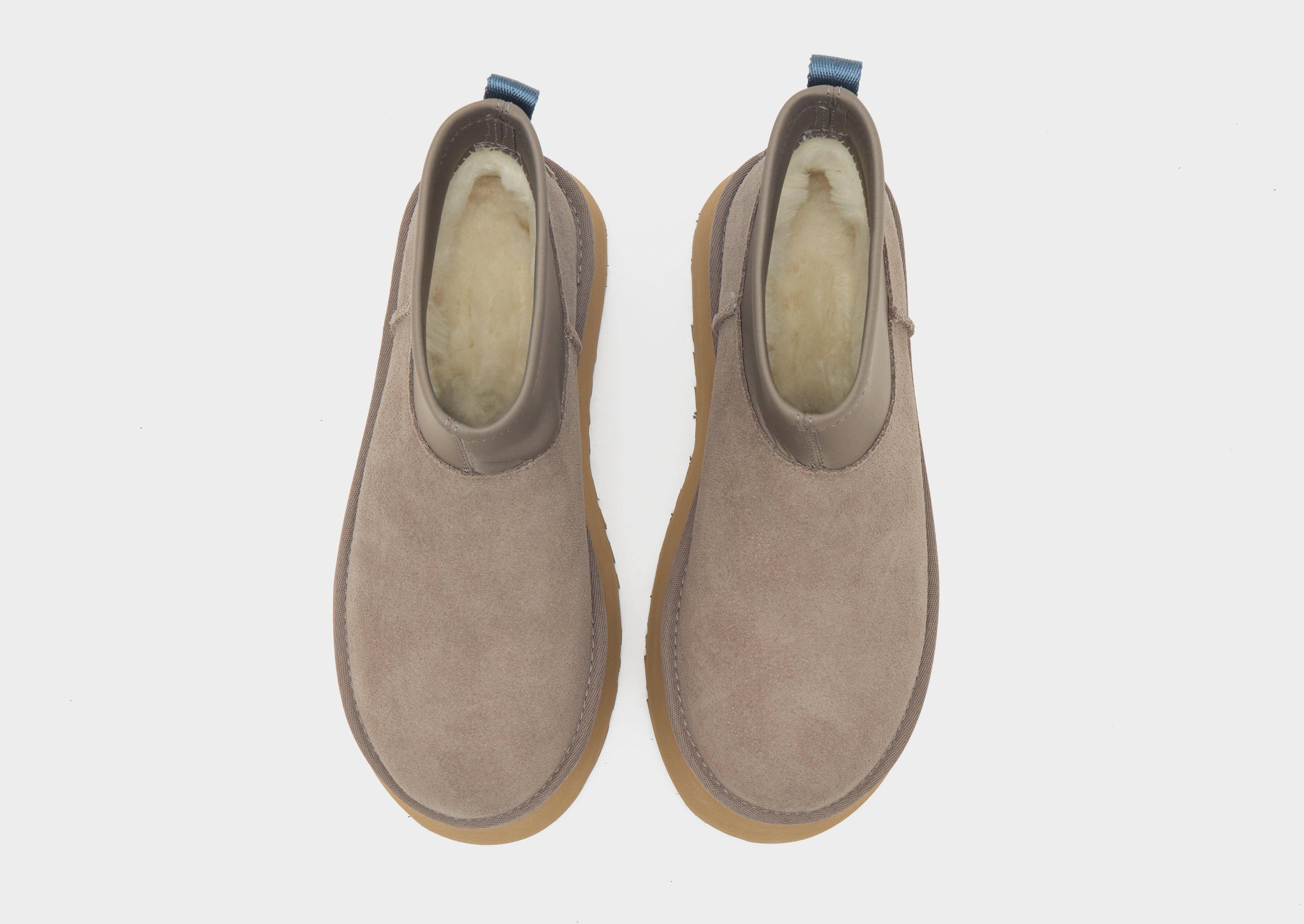 UGG Classic Mini Dipper Boots Women's