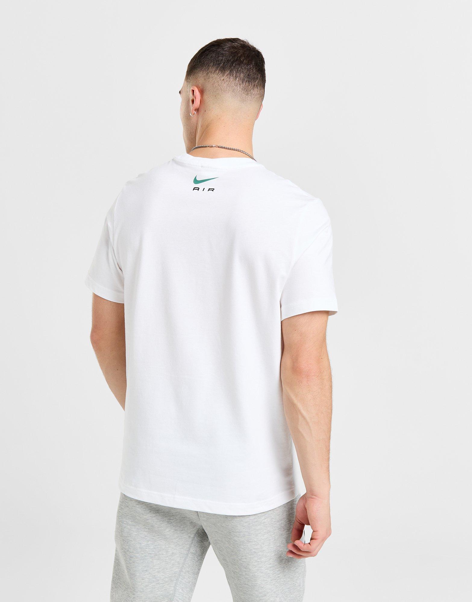 Nike Swoosh T-Shirt