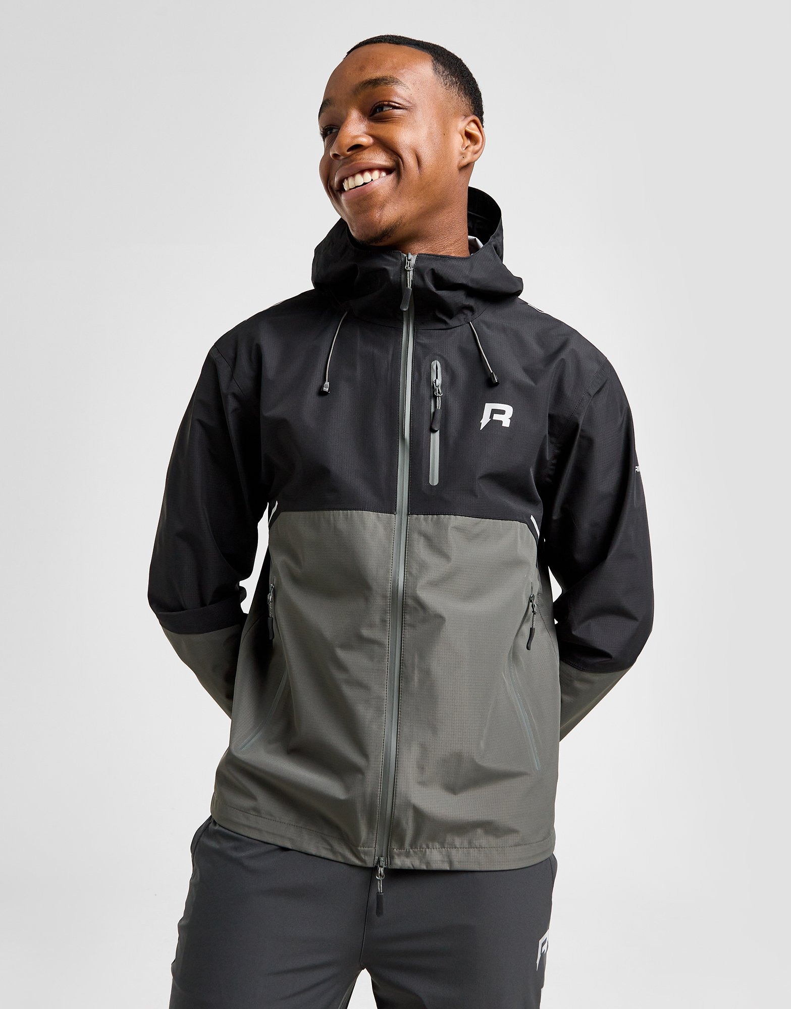 Zwart Reprimo Hydro Jacket - JD Sports Nederland