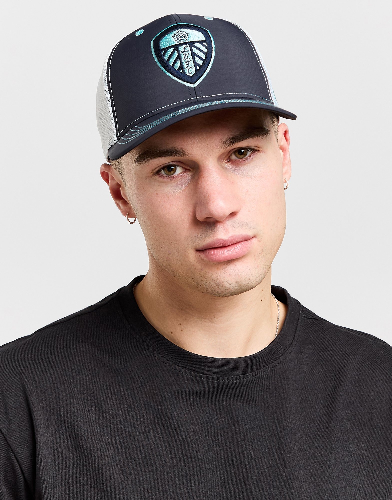 blue-47-brand-leeds-united-fc-x-ray-truck-cap-jd-sports-global