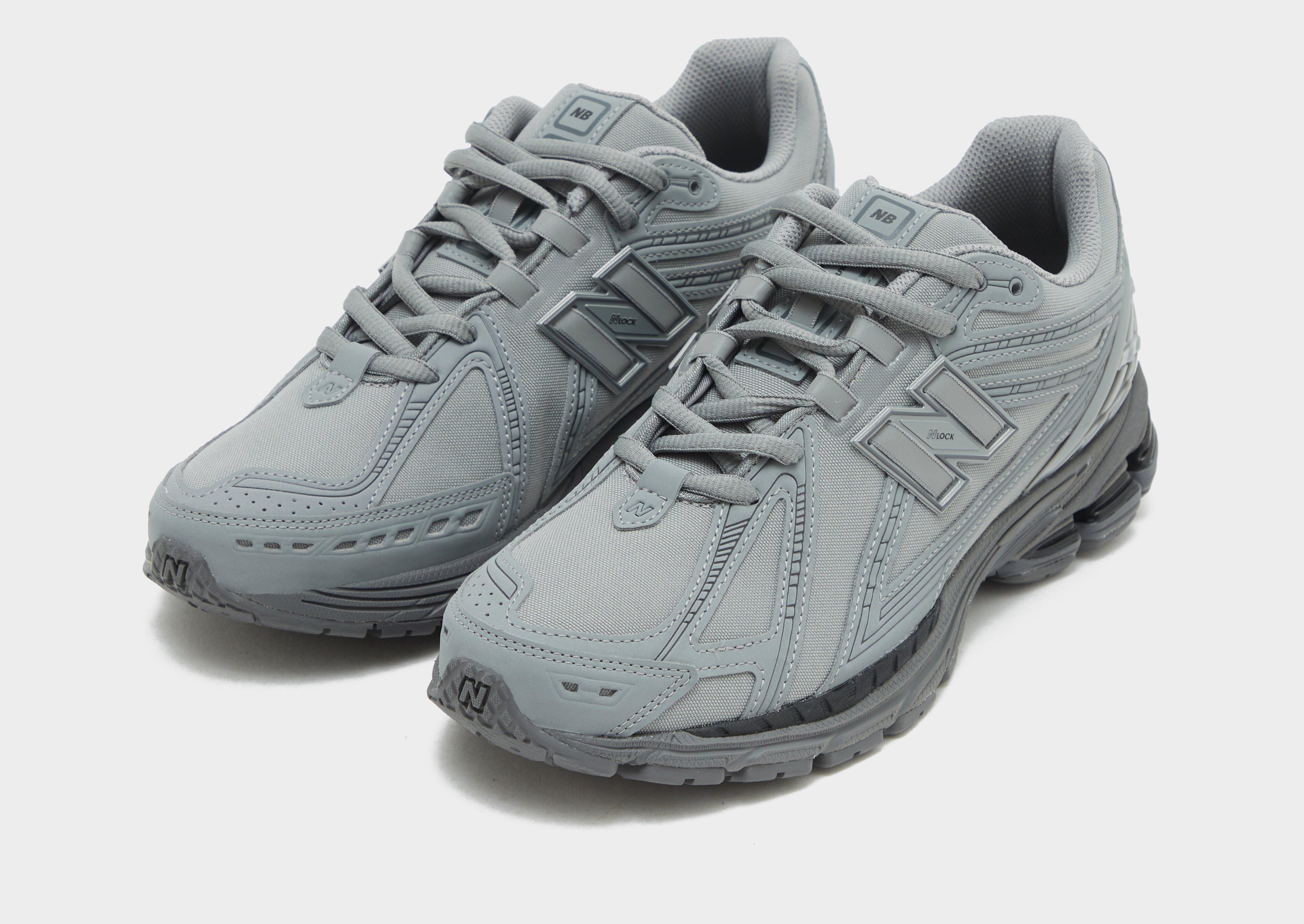 New Balance ♥ 1906R Charcoal Grey New Balance 1906R Cordura Magnet - M1906RU - US