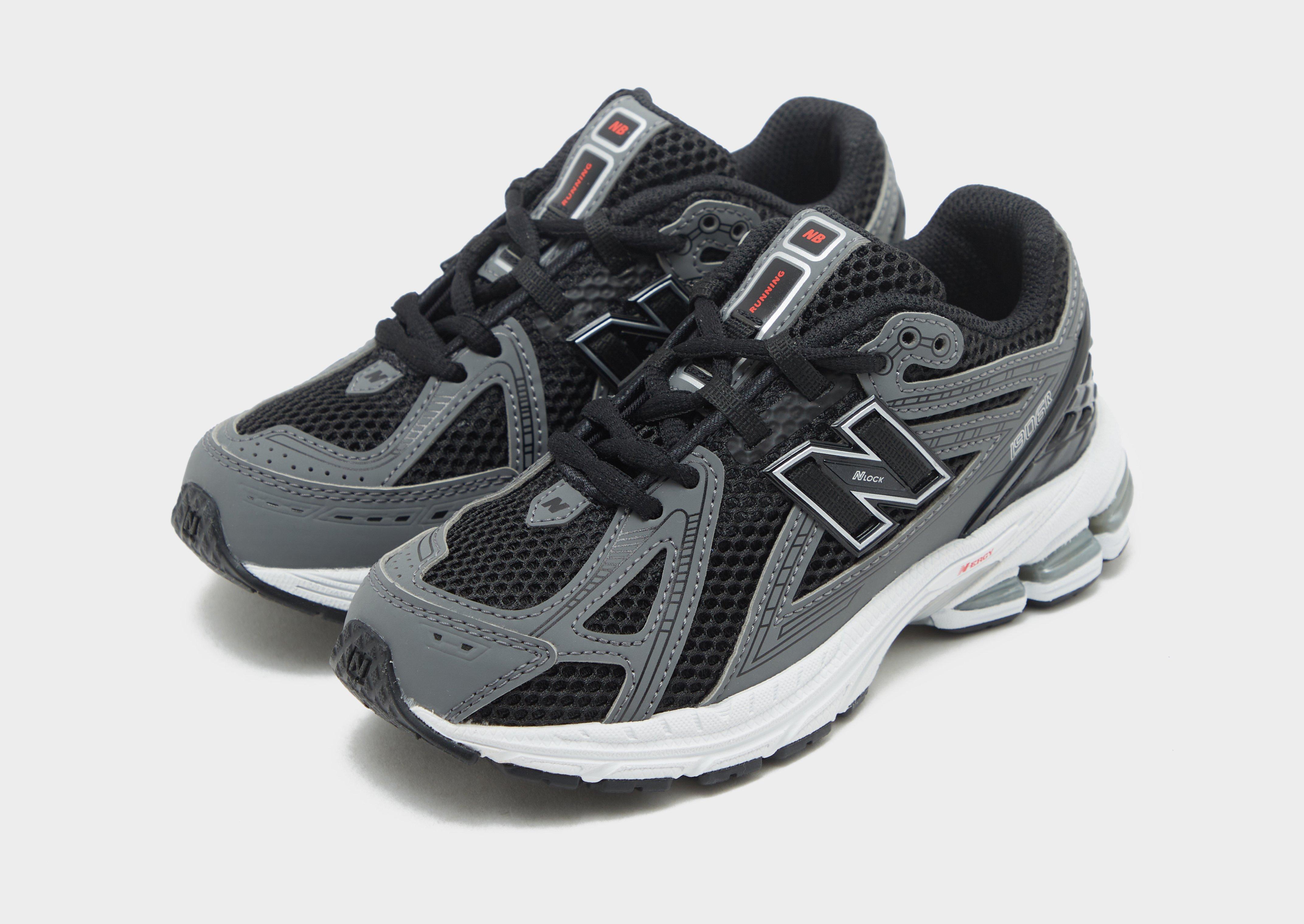 New Balance 1906 Barn