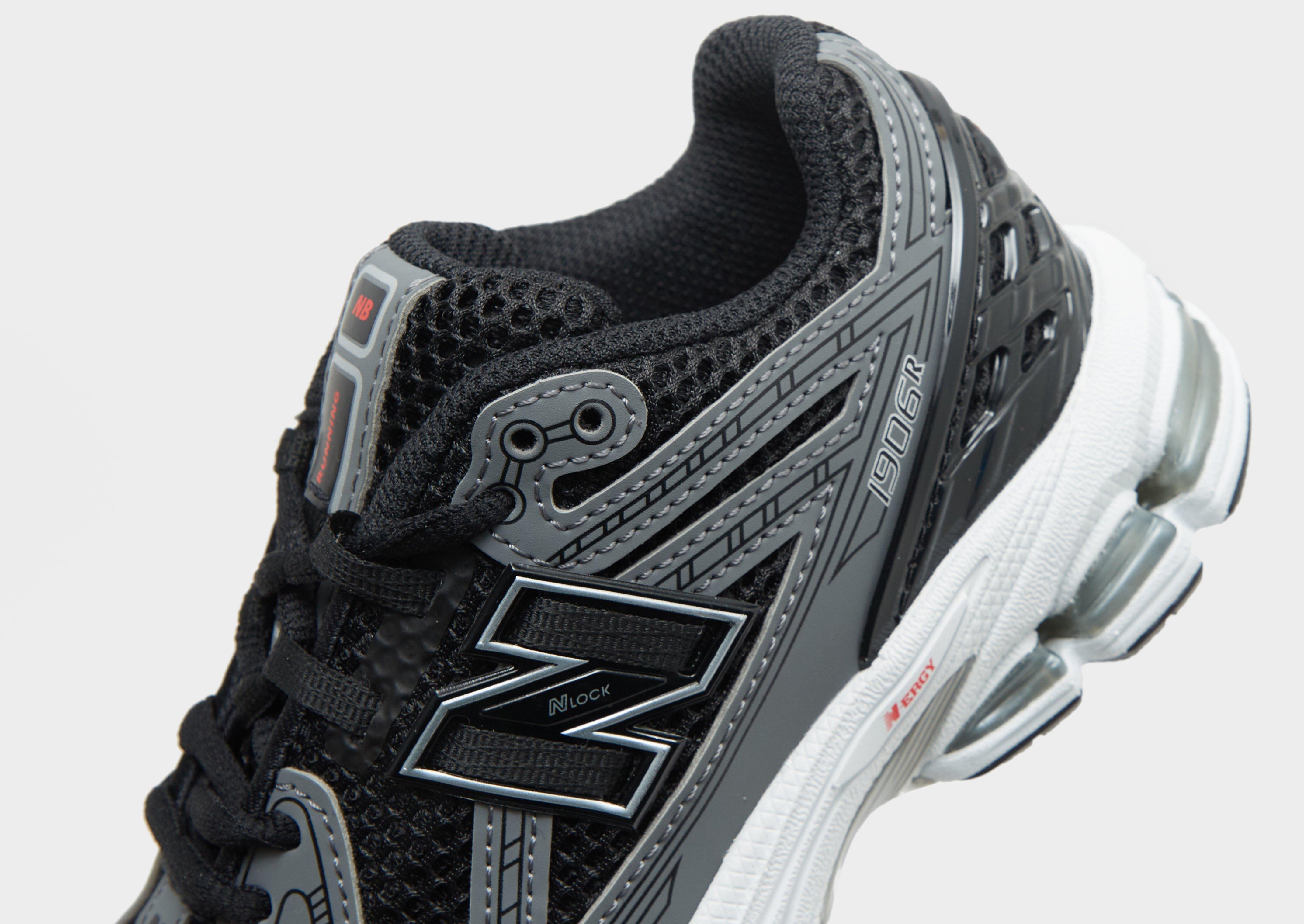 New Balance 1906 Barn