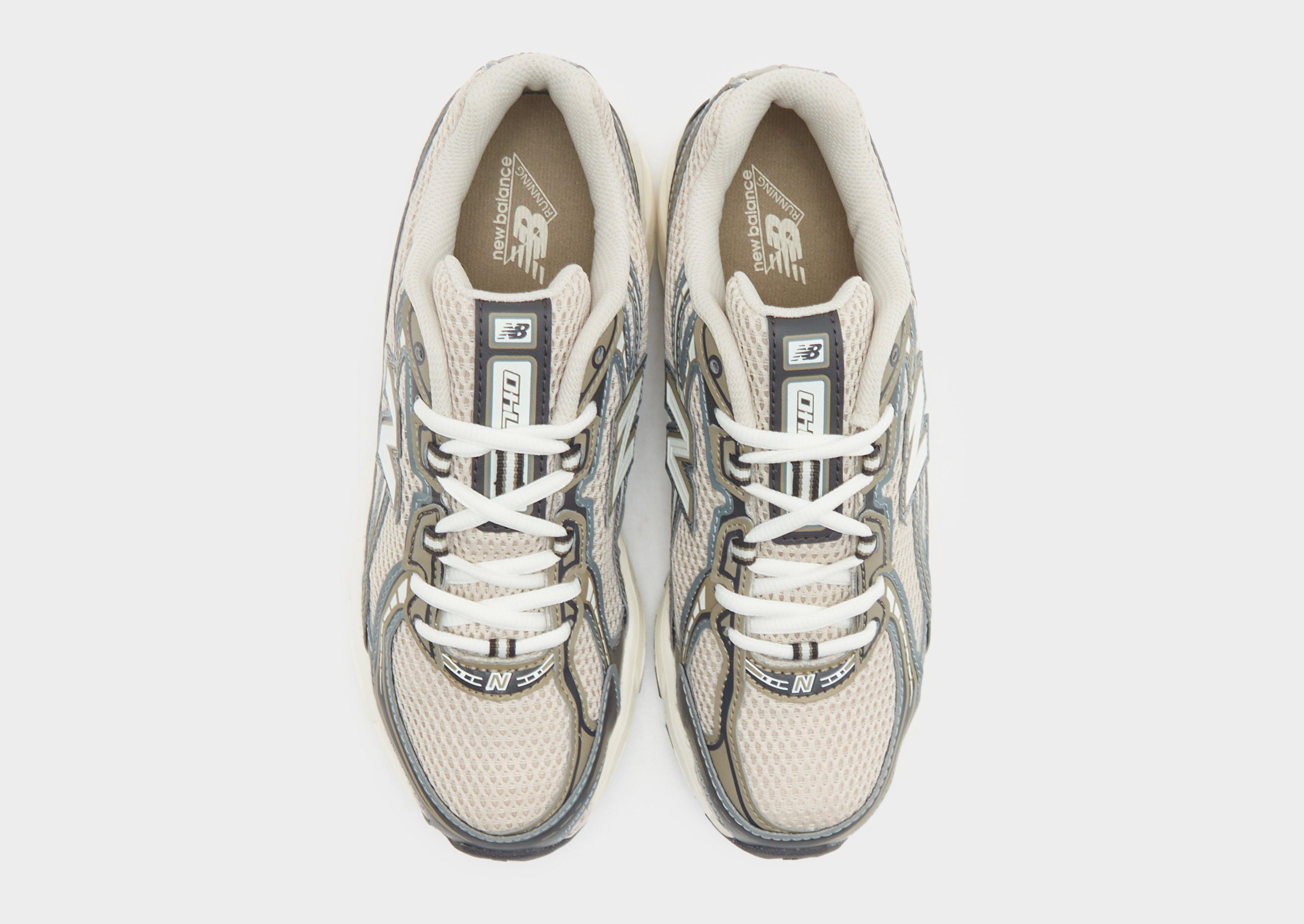 New Balance 740 Women's