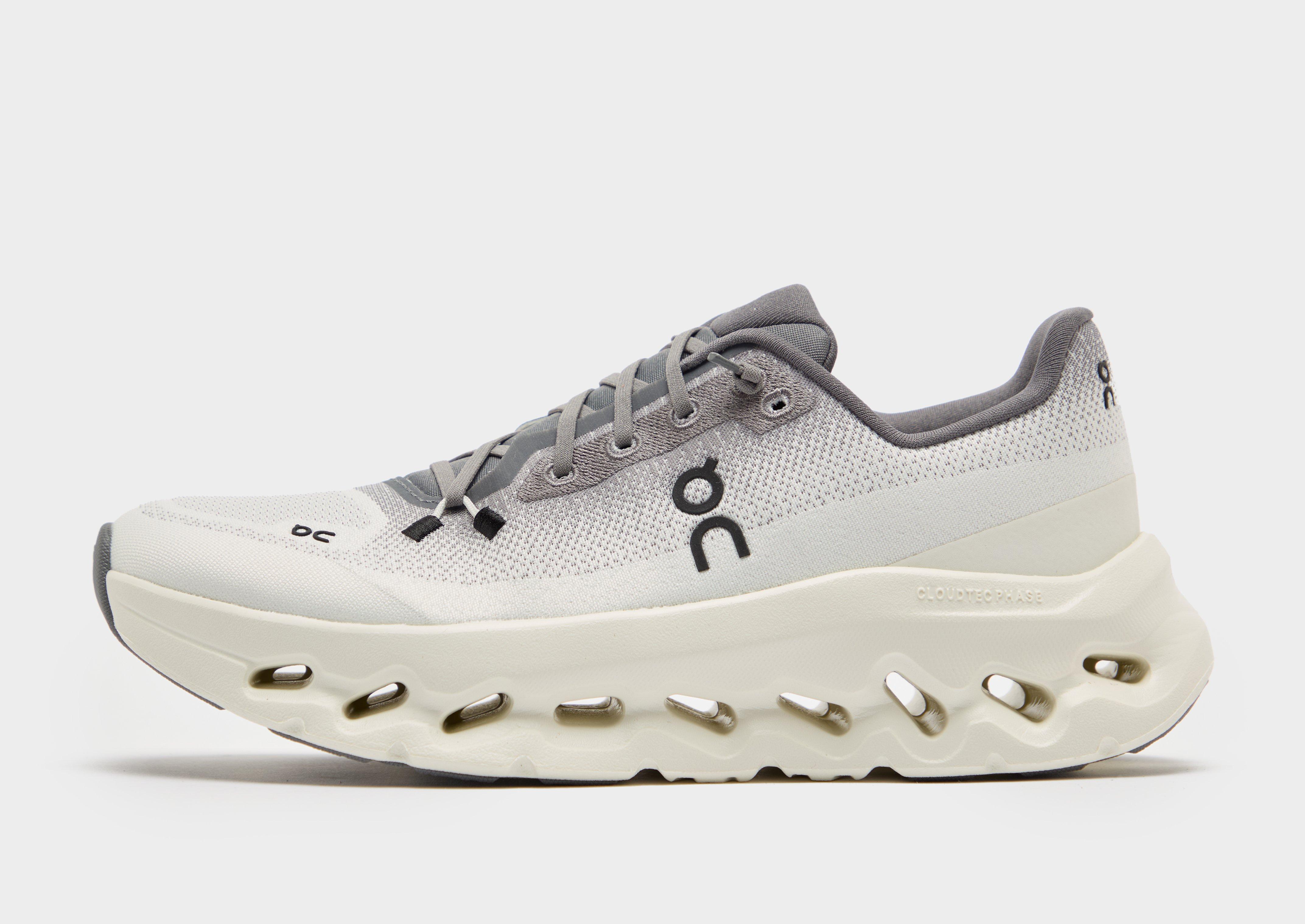 靴 on Cloudtilt 25 クラウドティルト | クッション性のある軽量デイリーシューズ