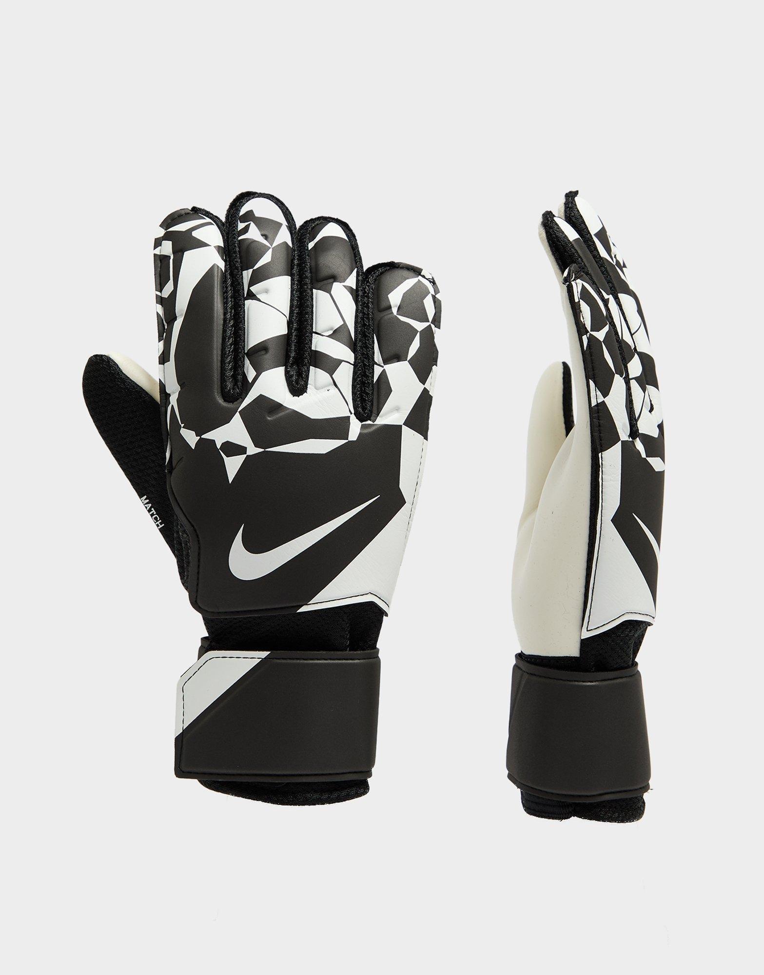 Nike Match Goalkeeper Gloves