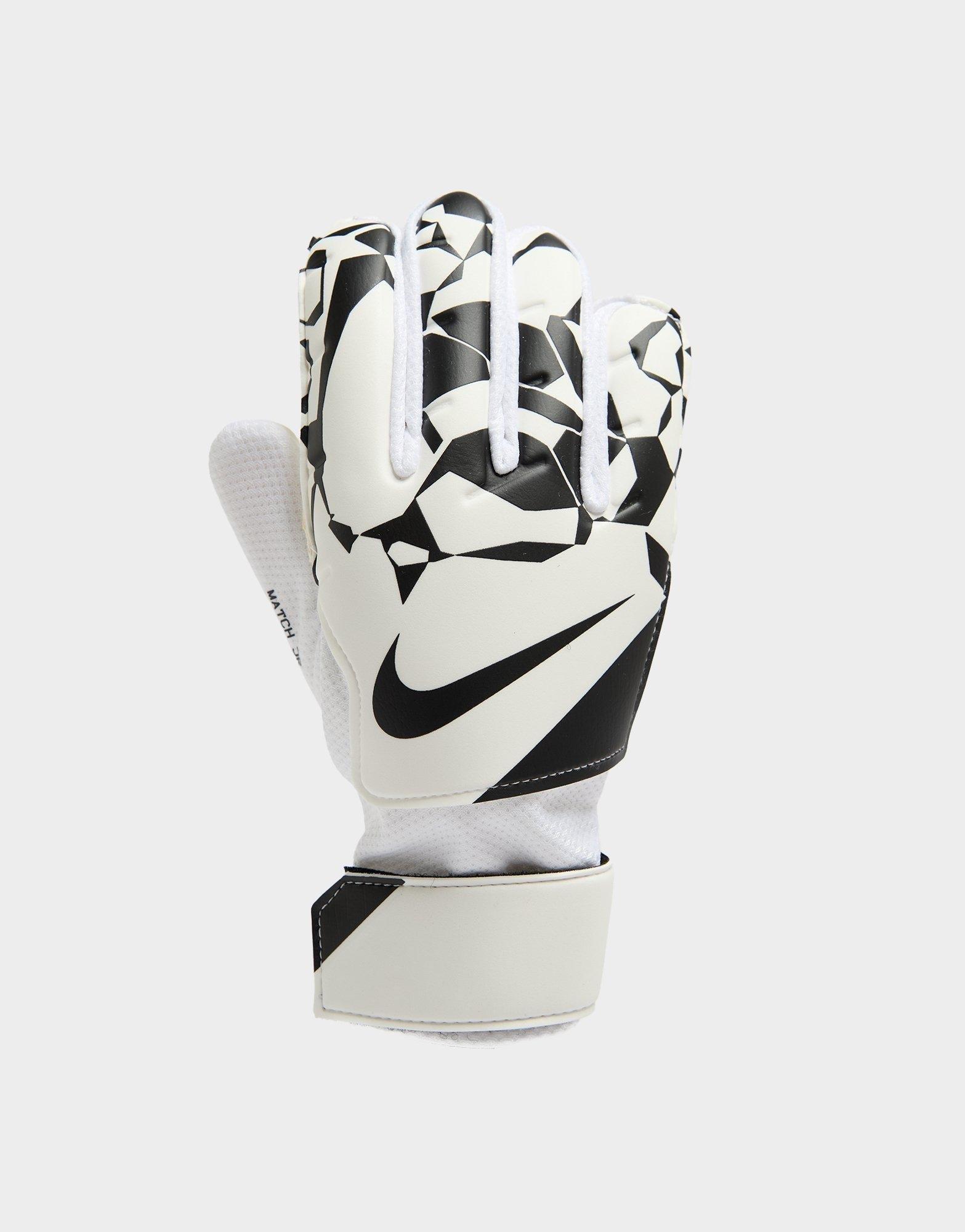 Nike Match Goalkeeper Gloves