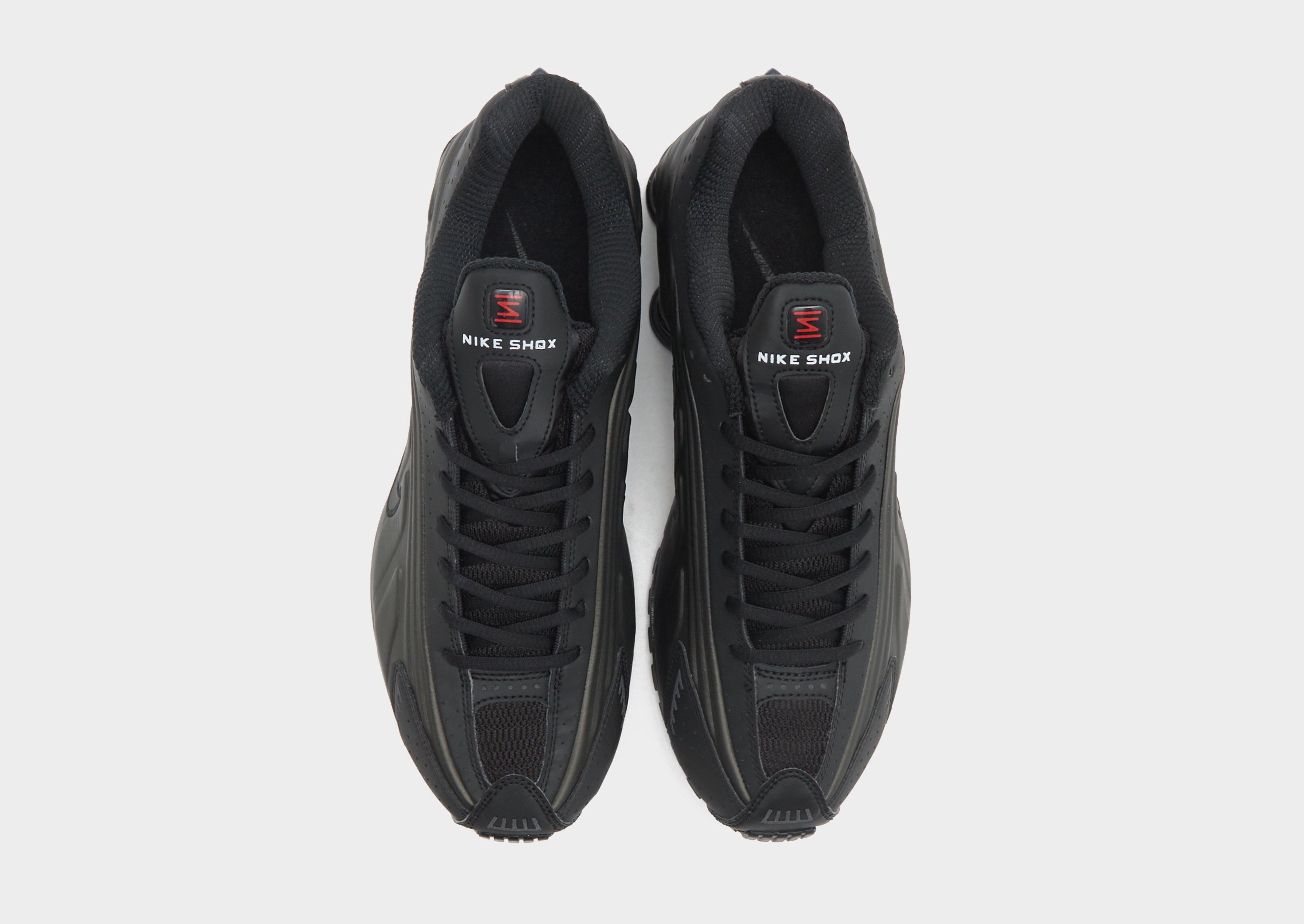 Nike Shox R4 Trainers Black Black Black Max Orange - Men's