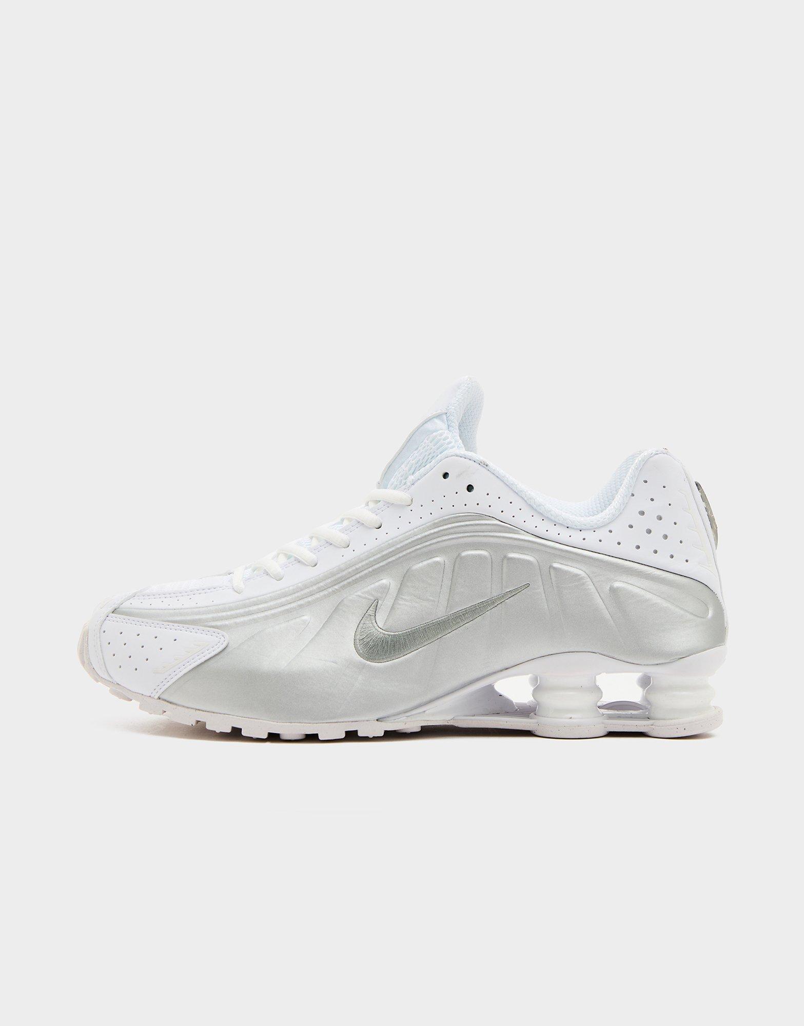 Nike Shox R4
