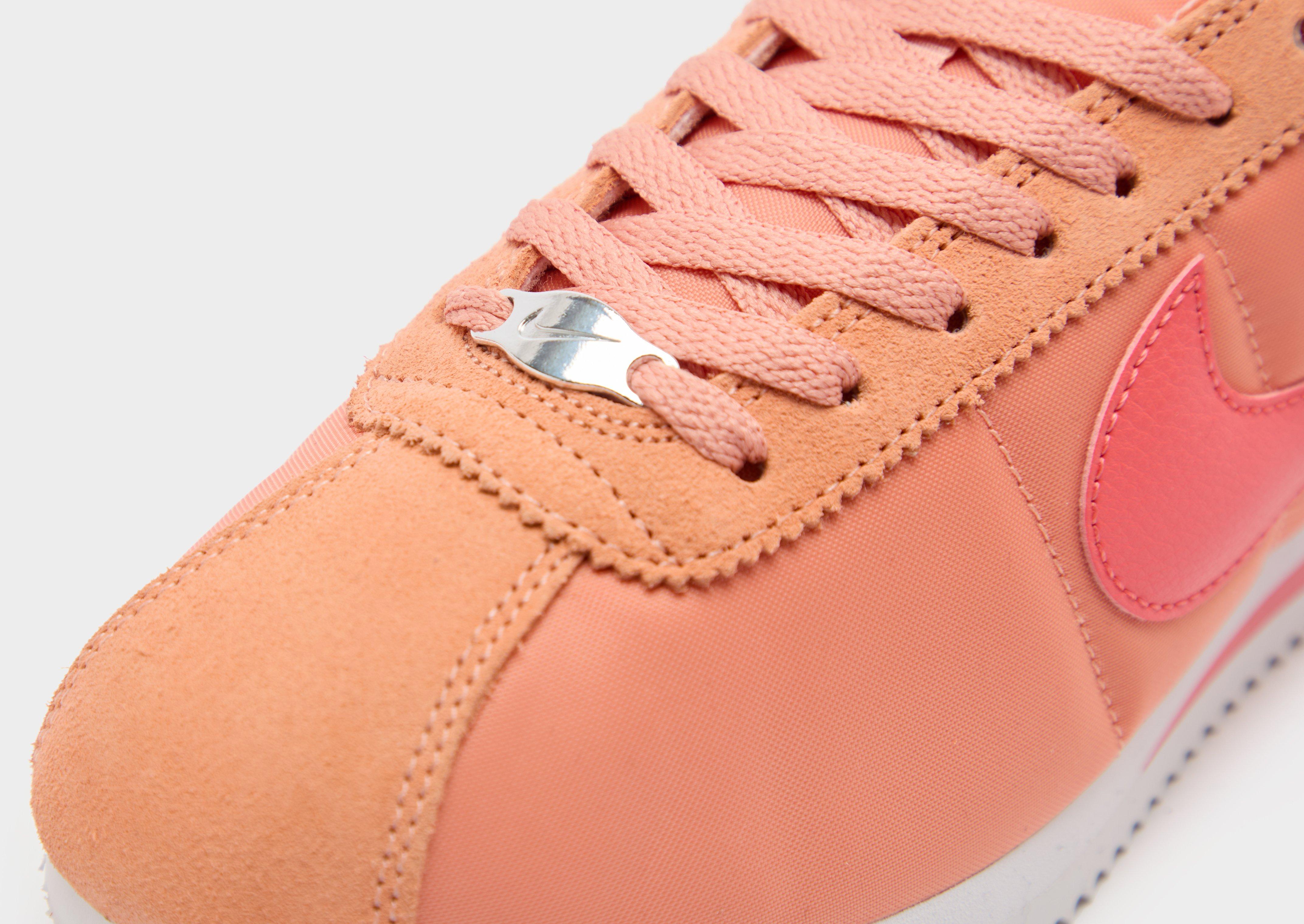 Nike Cortez Dam