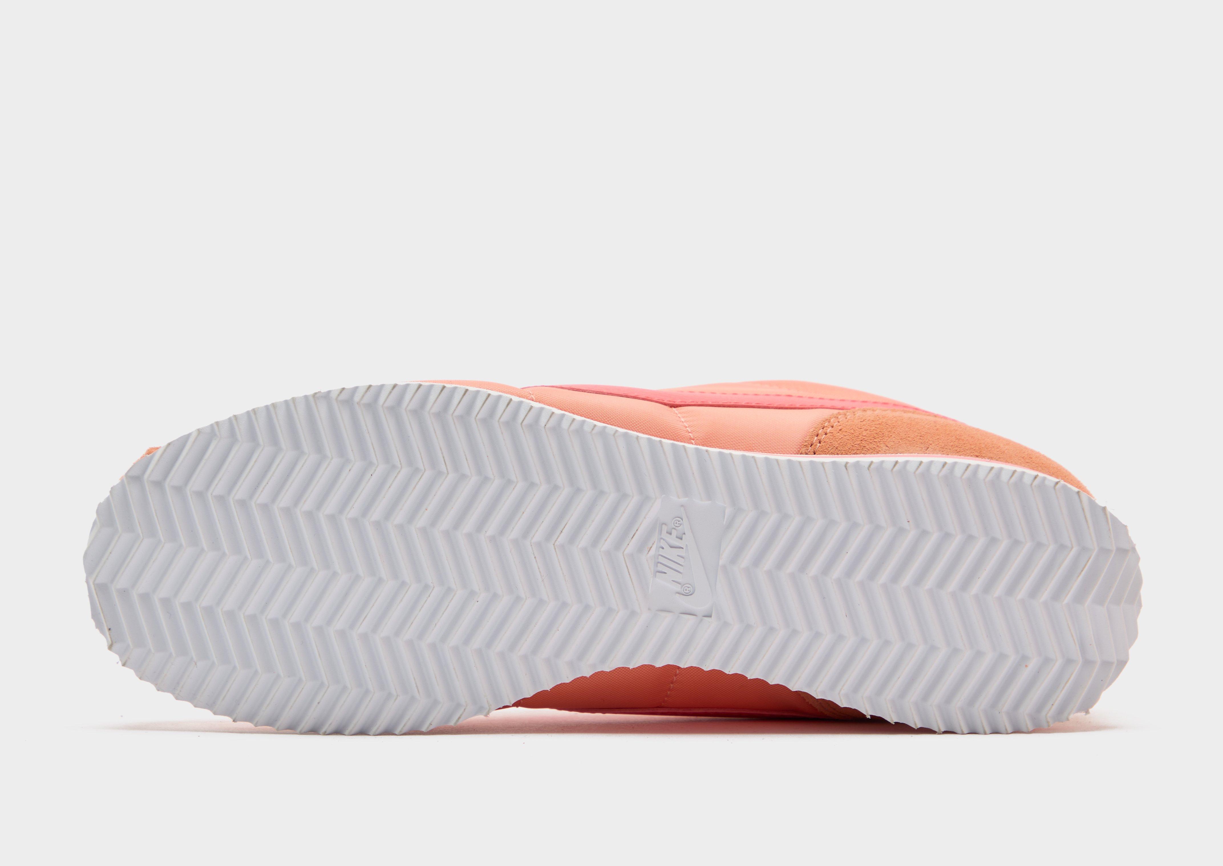 Nike Cortez Dam