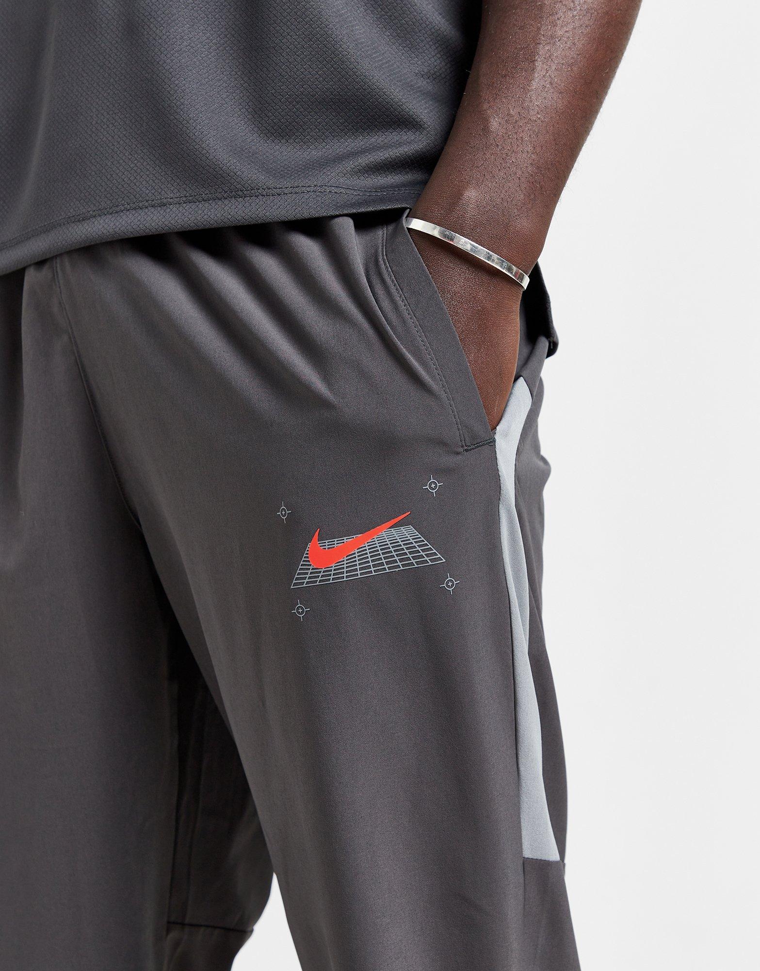Nike Performance Woven Track Pants