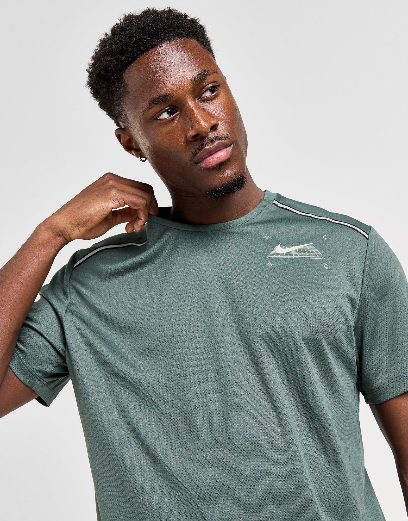Nike Performance T-Shirt