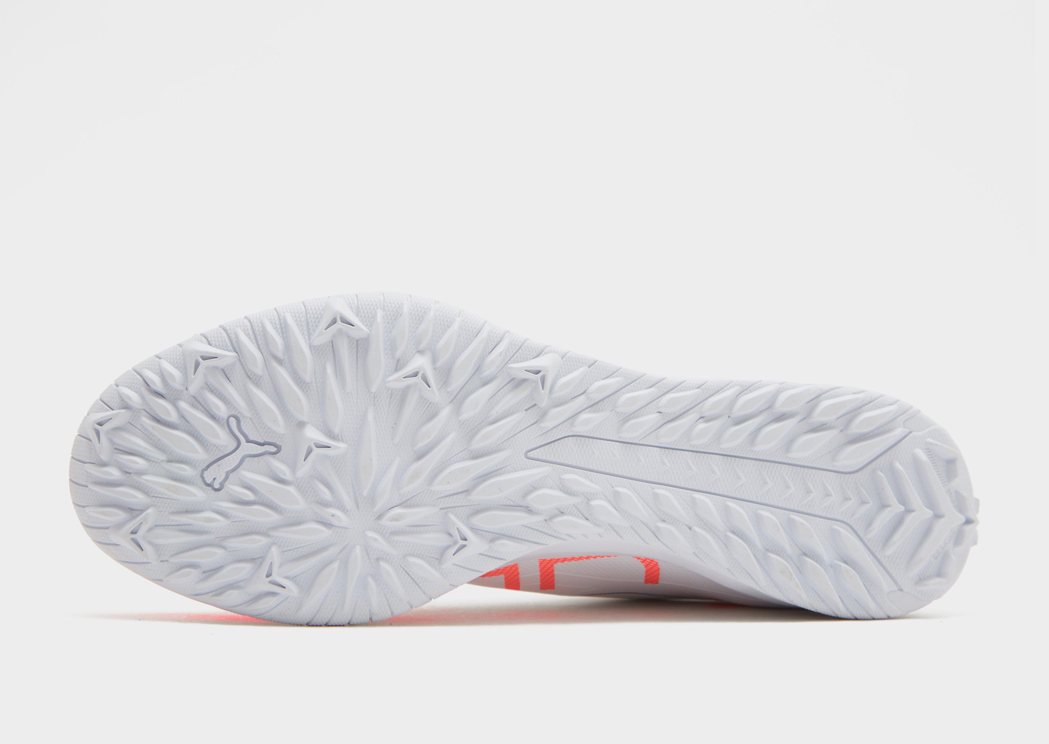 PUMA Ultra 5 Play TT