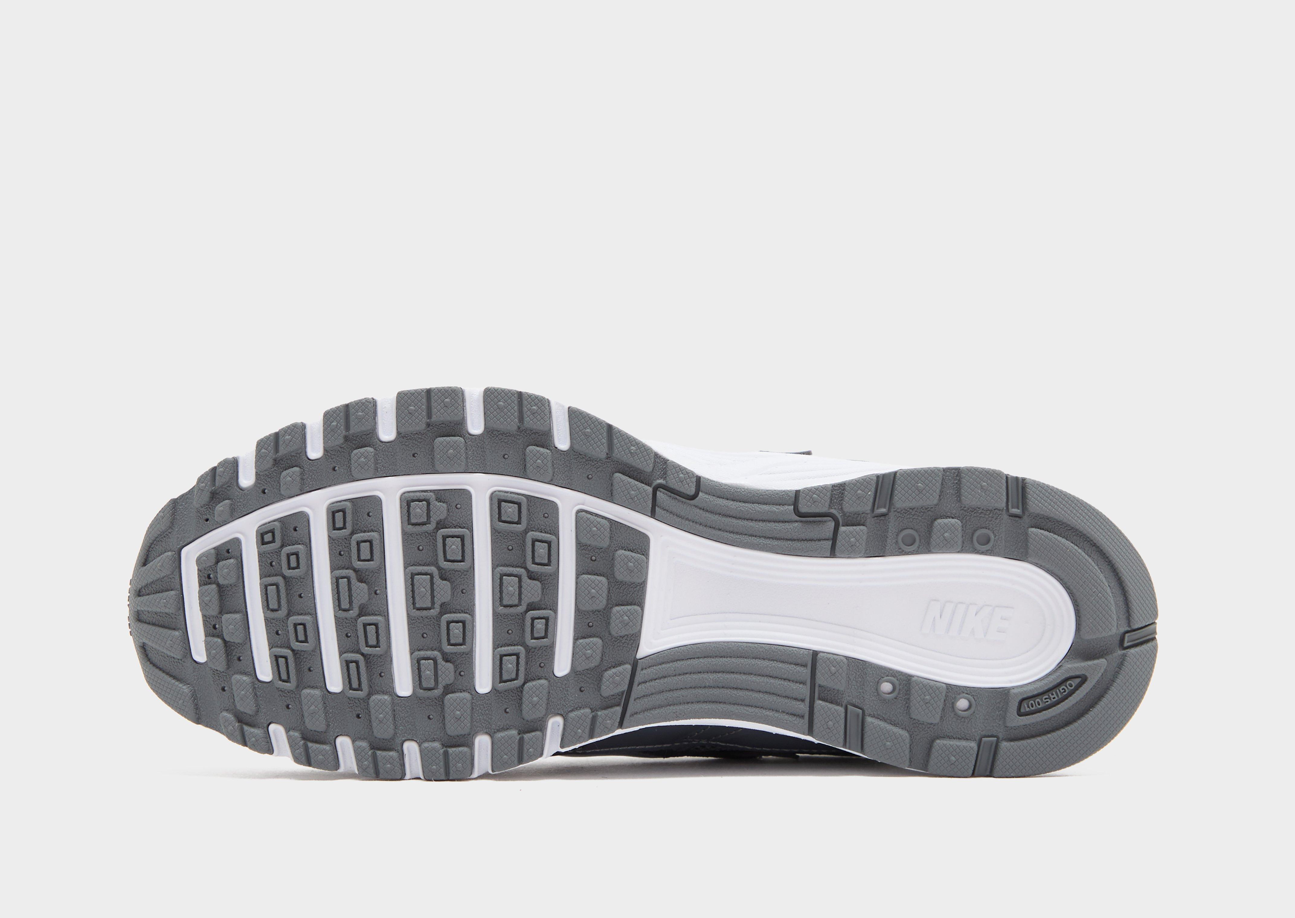 Nike Kinderschoenen P-6000