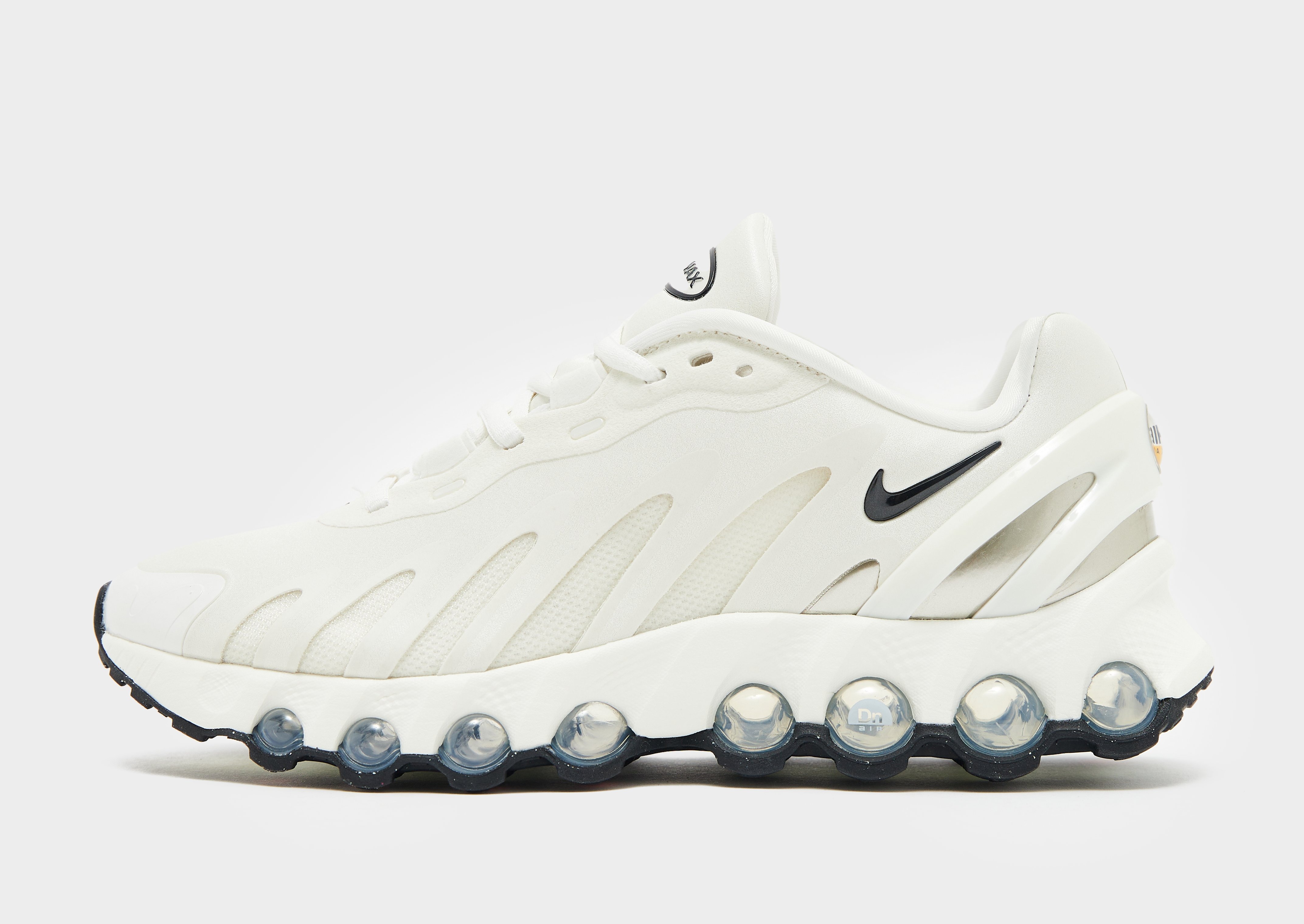靴 Nike Women's Air Max DN8 Nike Air Max Dn8 Women's Shoes. Nike.com