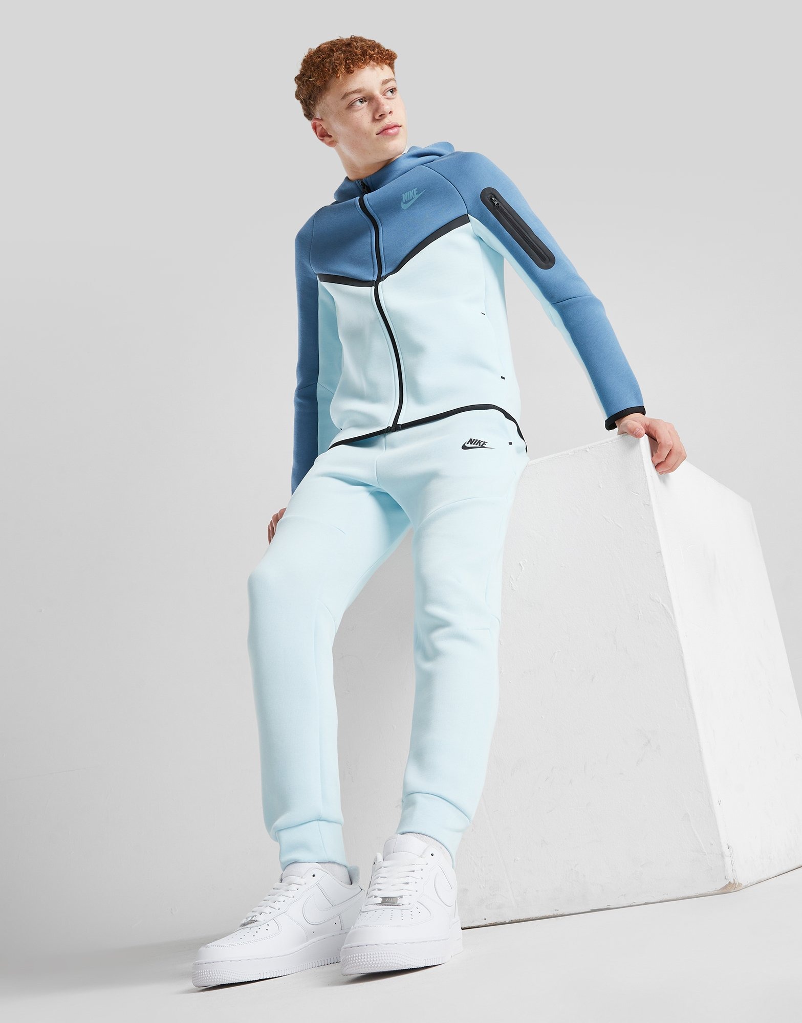 jd sports tech fleece joggers