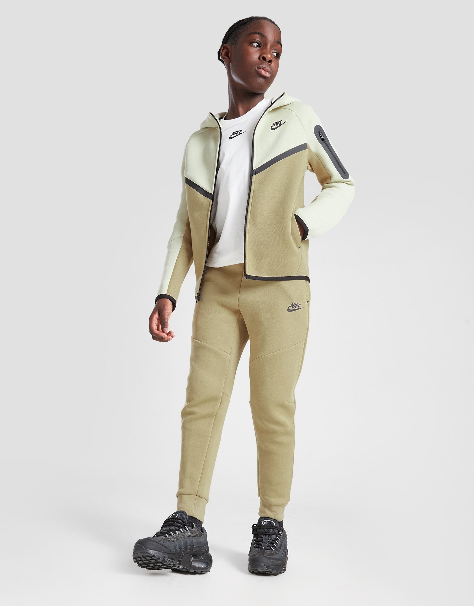 jd sports tech fleece joggers