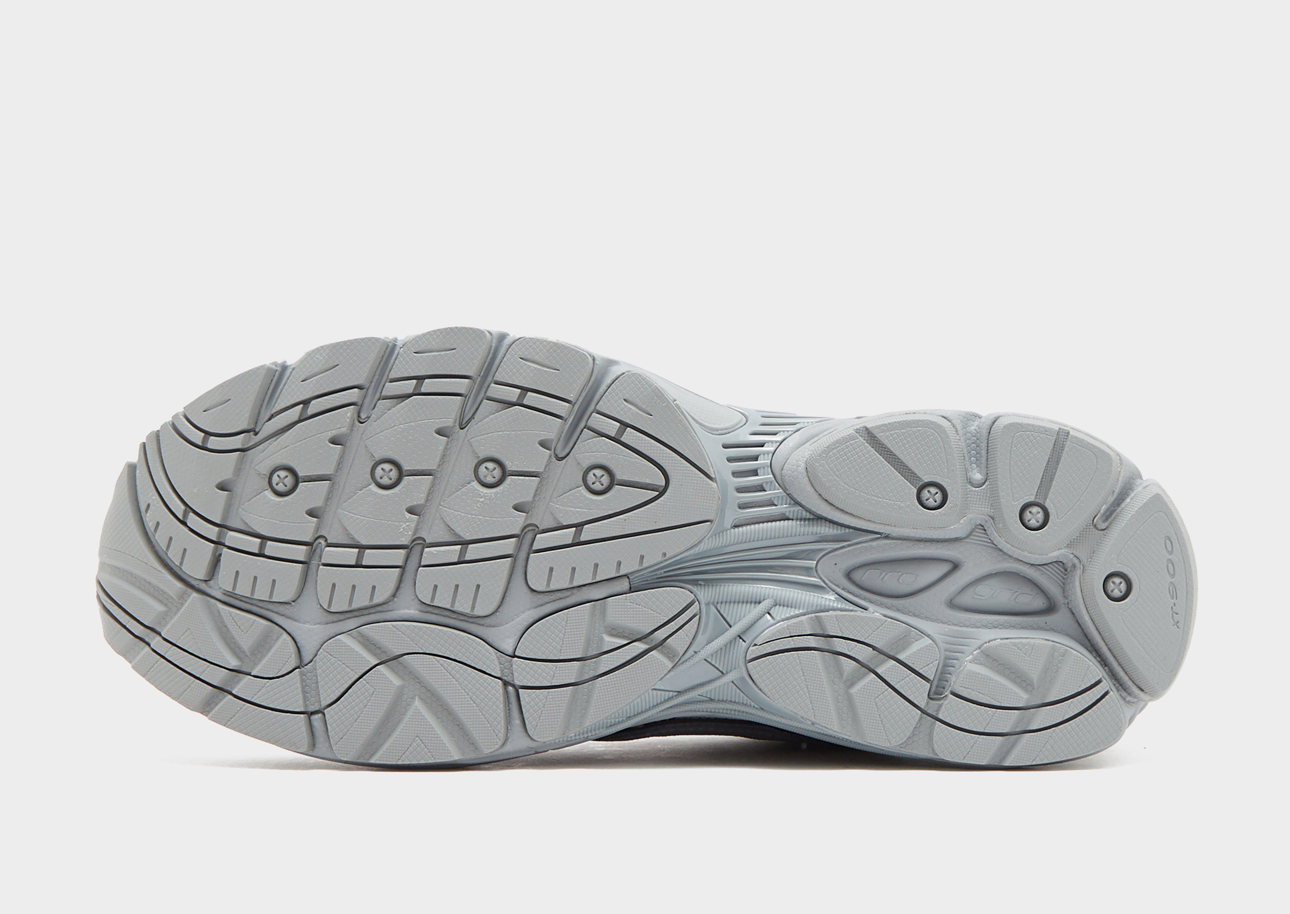 Saucony ProGrid Omni 9 Armor