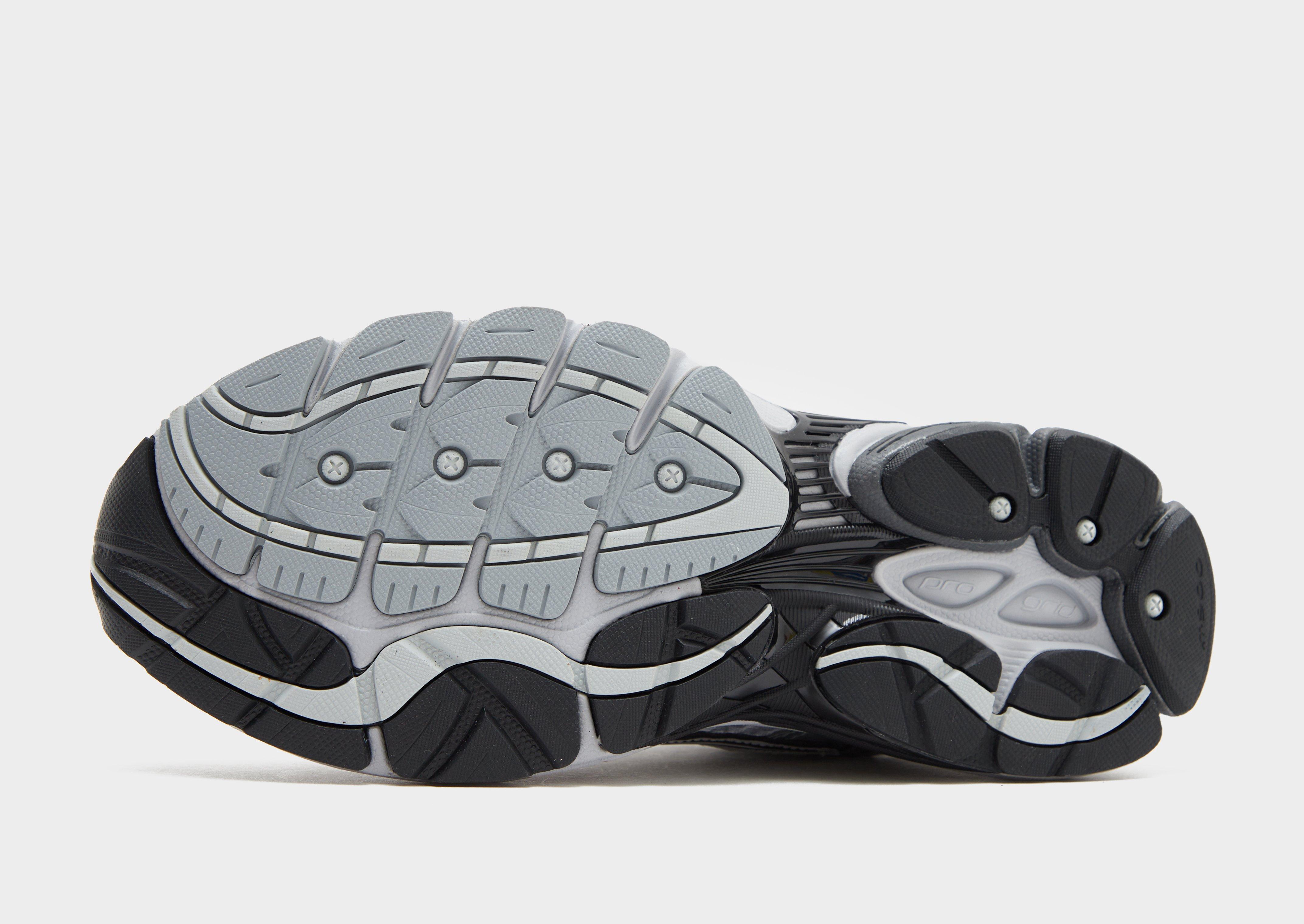 Saucony ProGrid Omni 9 OG