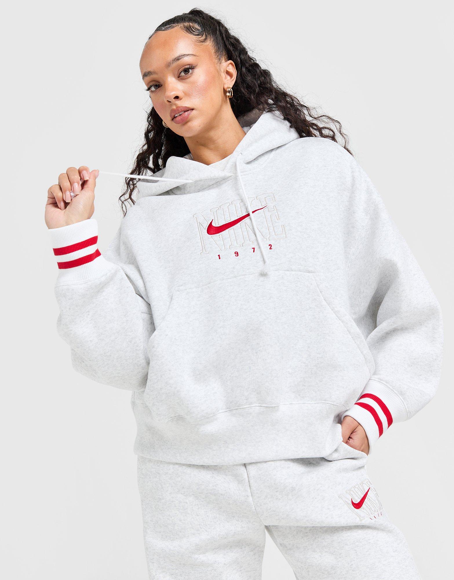 Nike Classic Over-Oversized Hoodie