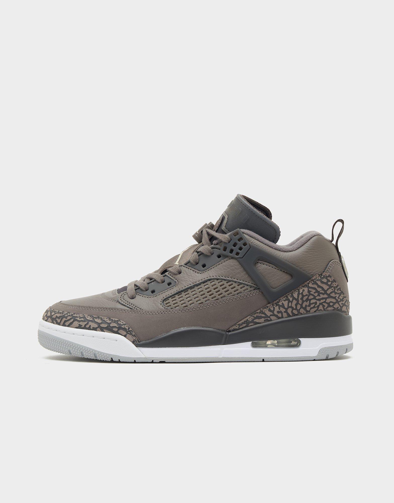 Jordan Spizike Low