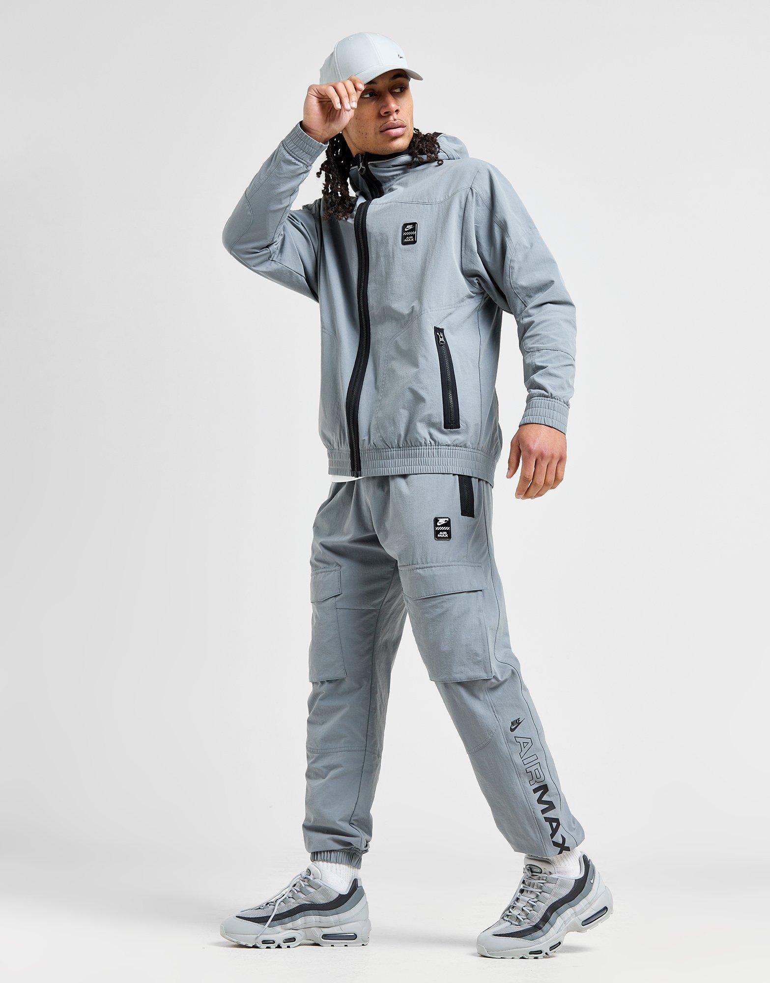 Nike Air Max Woven Cargo Pants