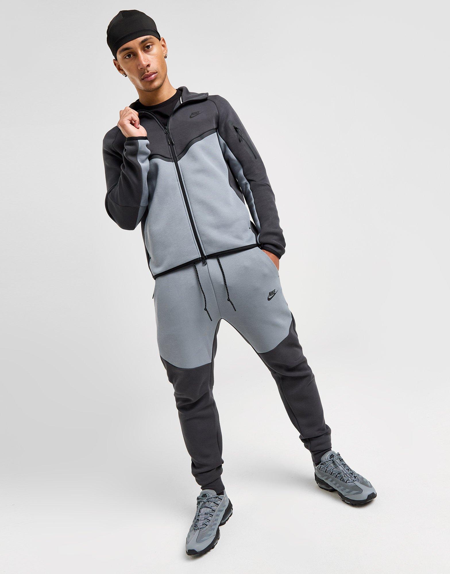 Nike Tech Fleece Joggers