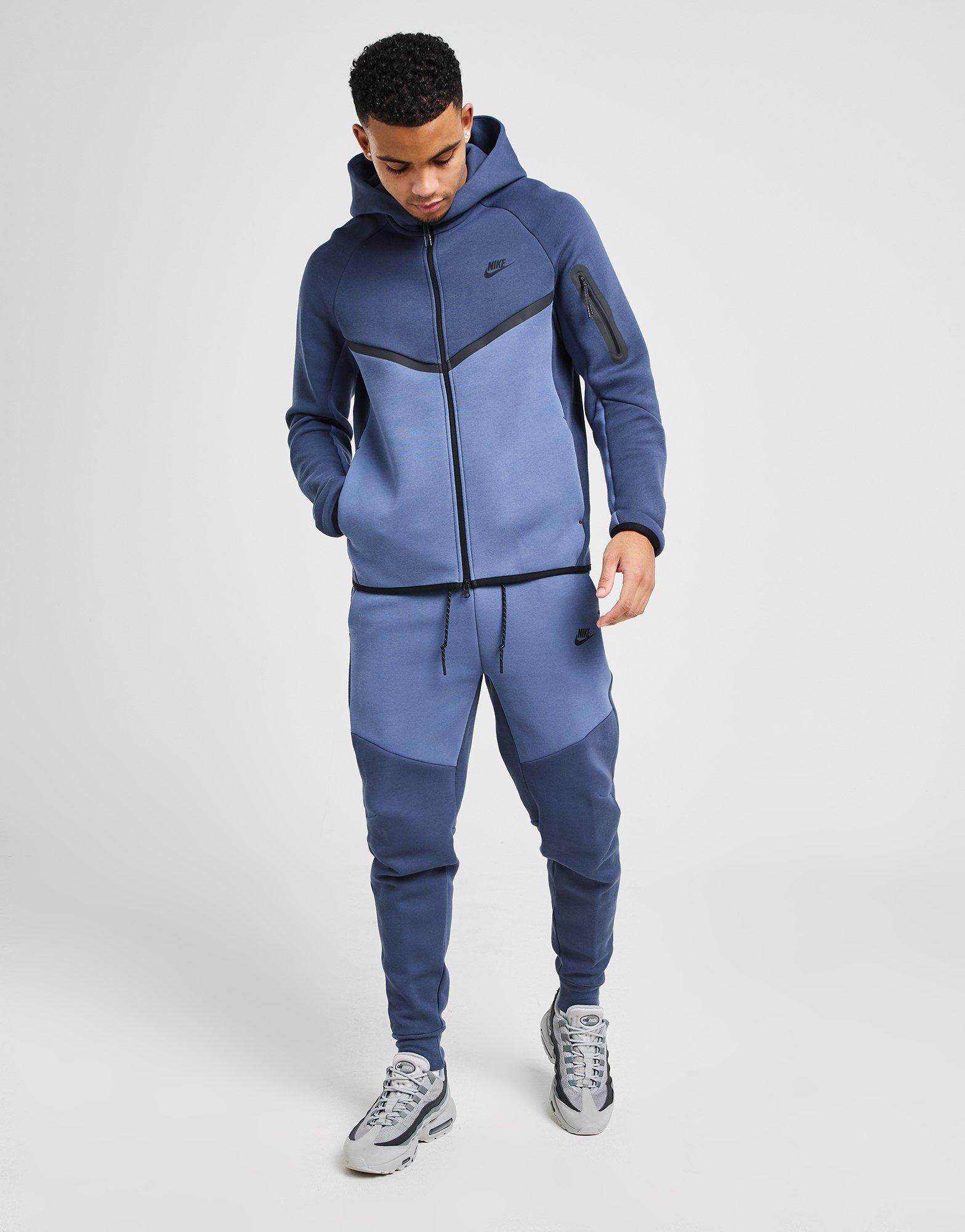 Nike Tech Fleece Full Zip Hoodie