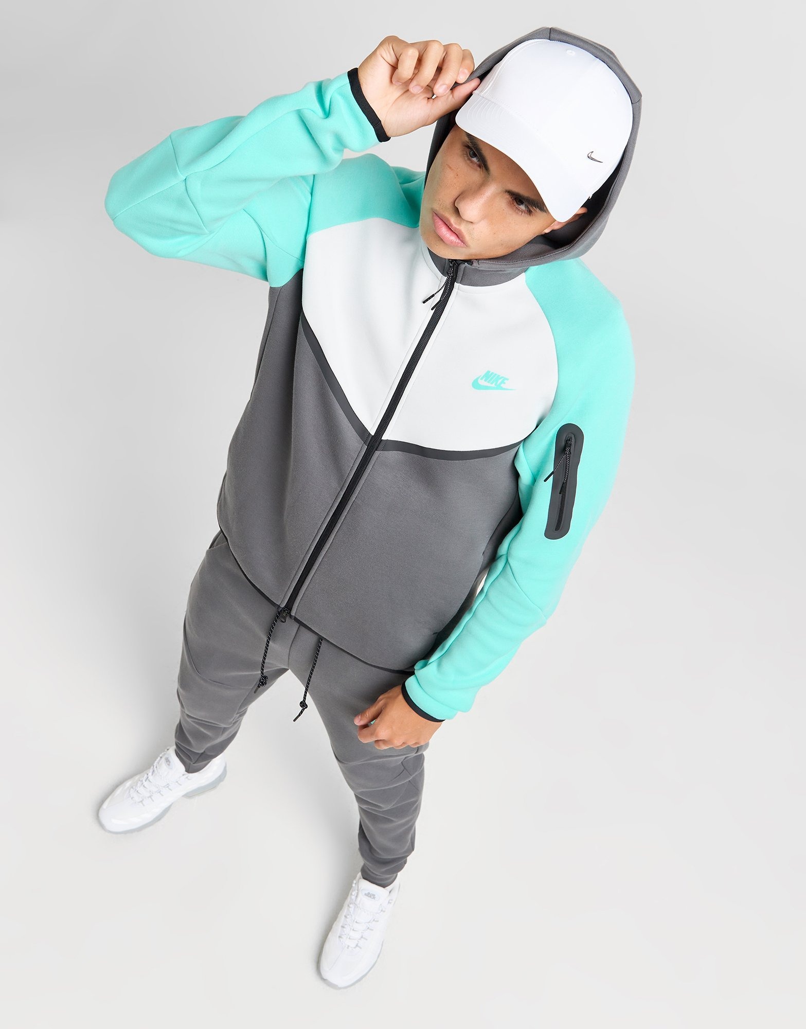 jd sports tech fleece hoodie
