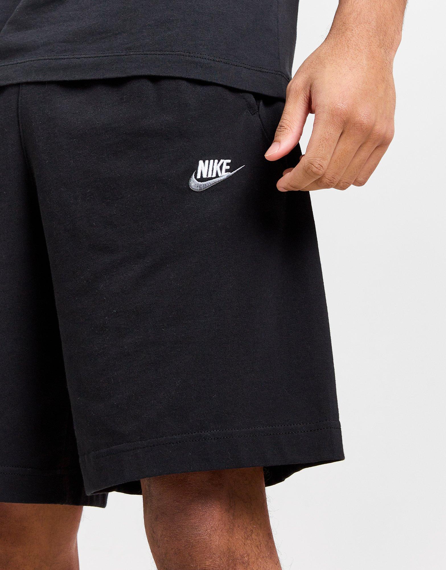 Nike Club Shorts