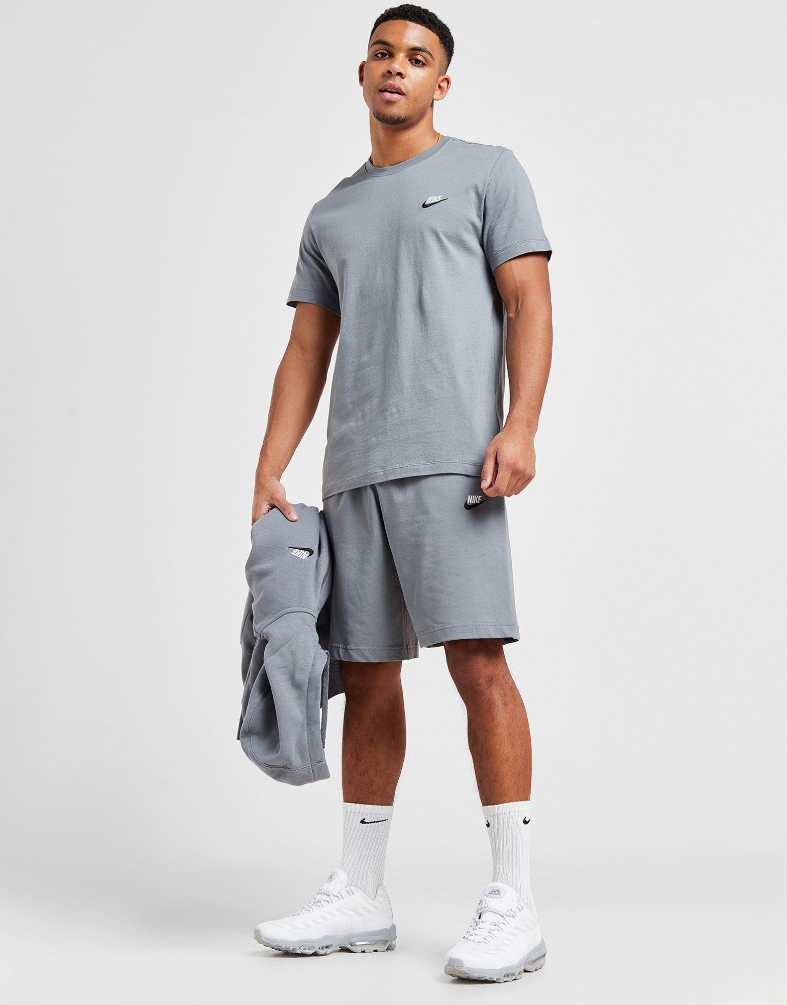 Nike Core T-Shirt