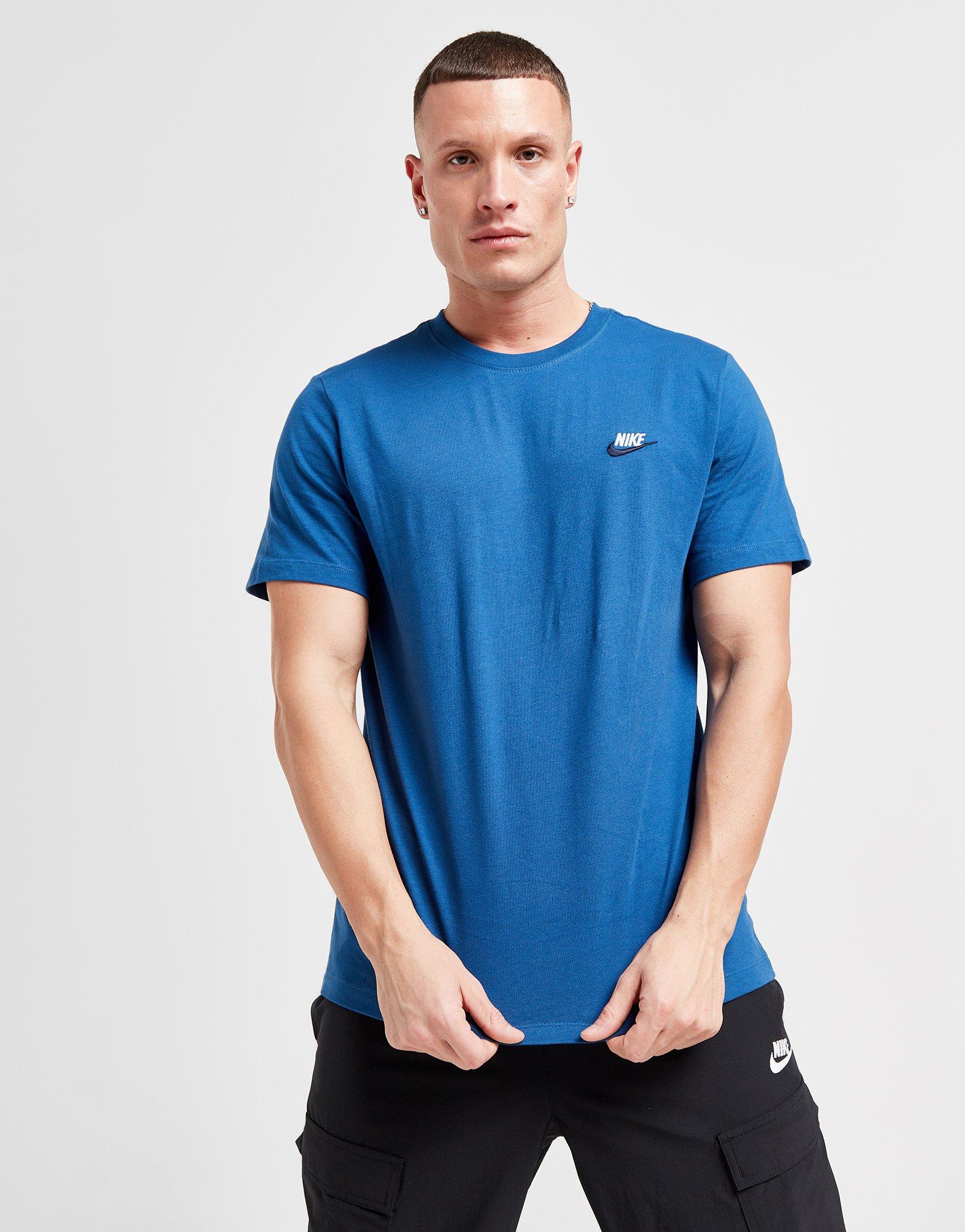Nike Club T-Shirt