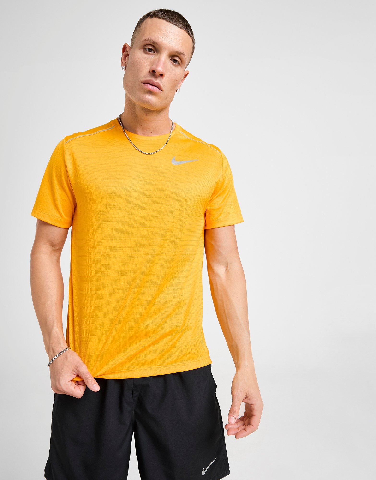 jd sports nike miler t shirt