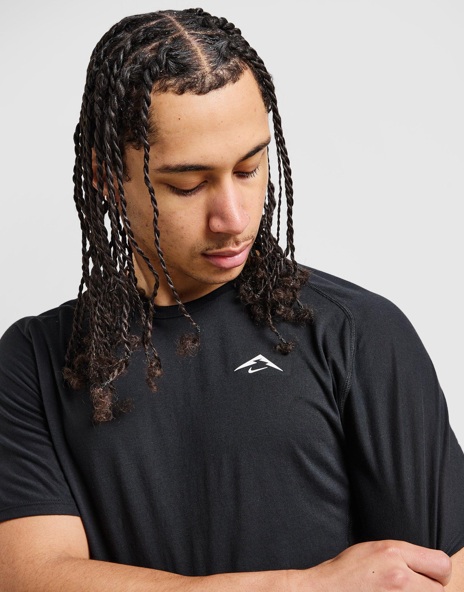 Nike Men's Dri-FIT ADV Short-Sleeve Running Top Trail Solar Chase