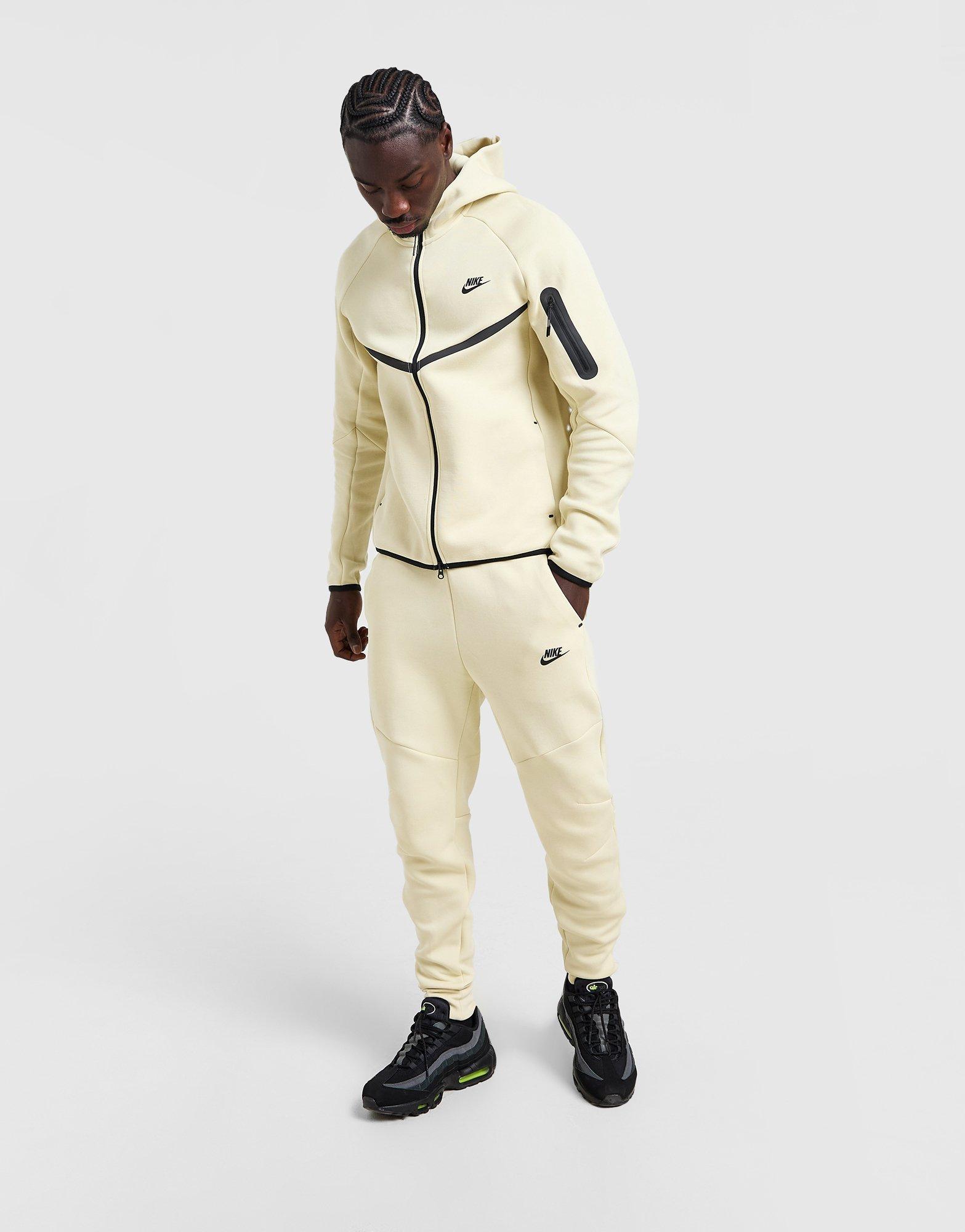 Nike Tech Fleece Joggers