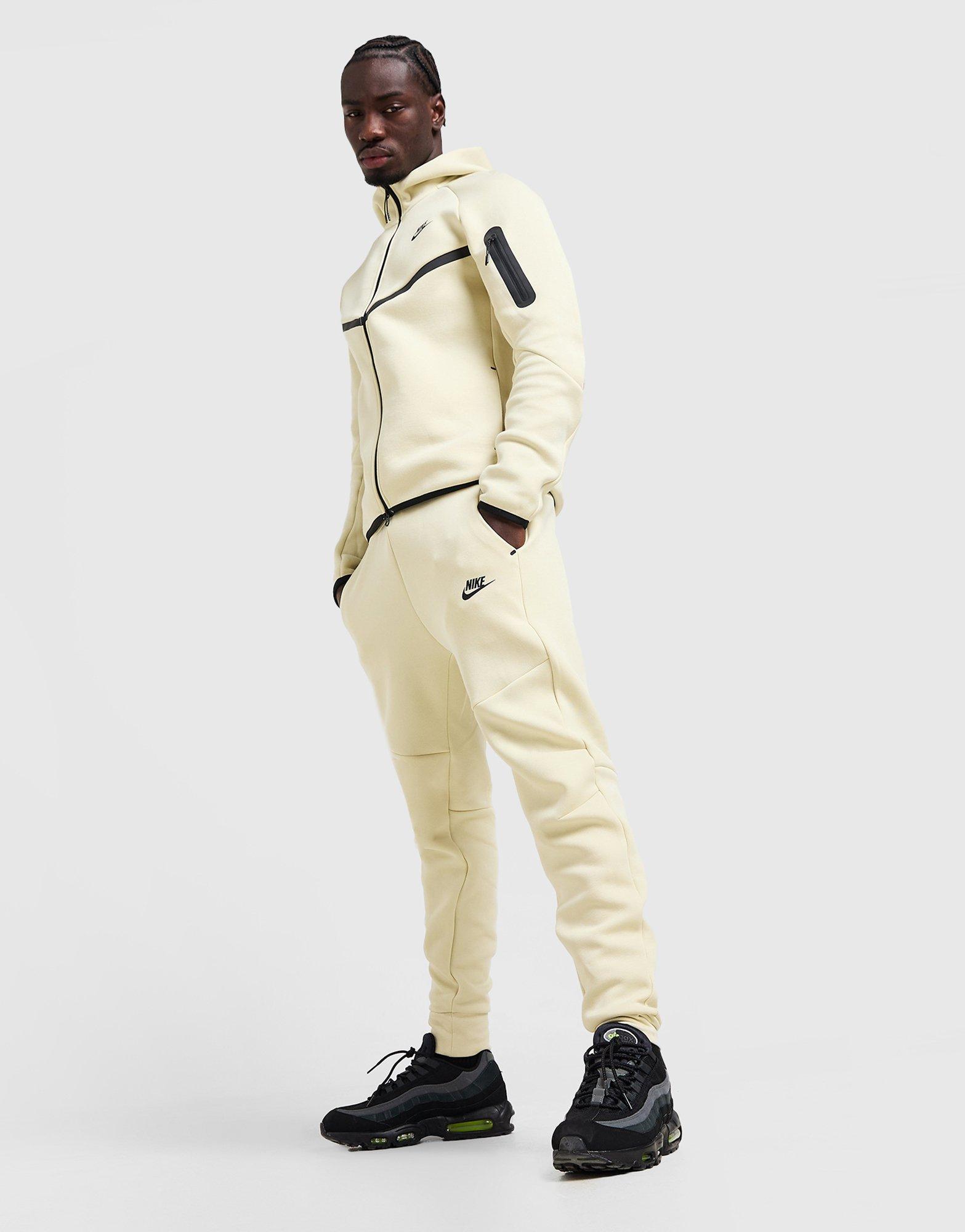 Nike Tech Fleece Joggers
