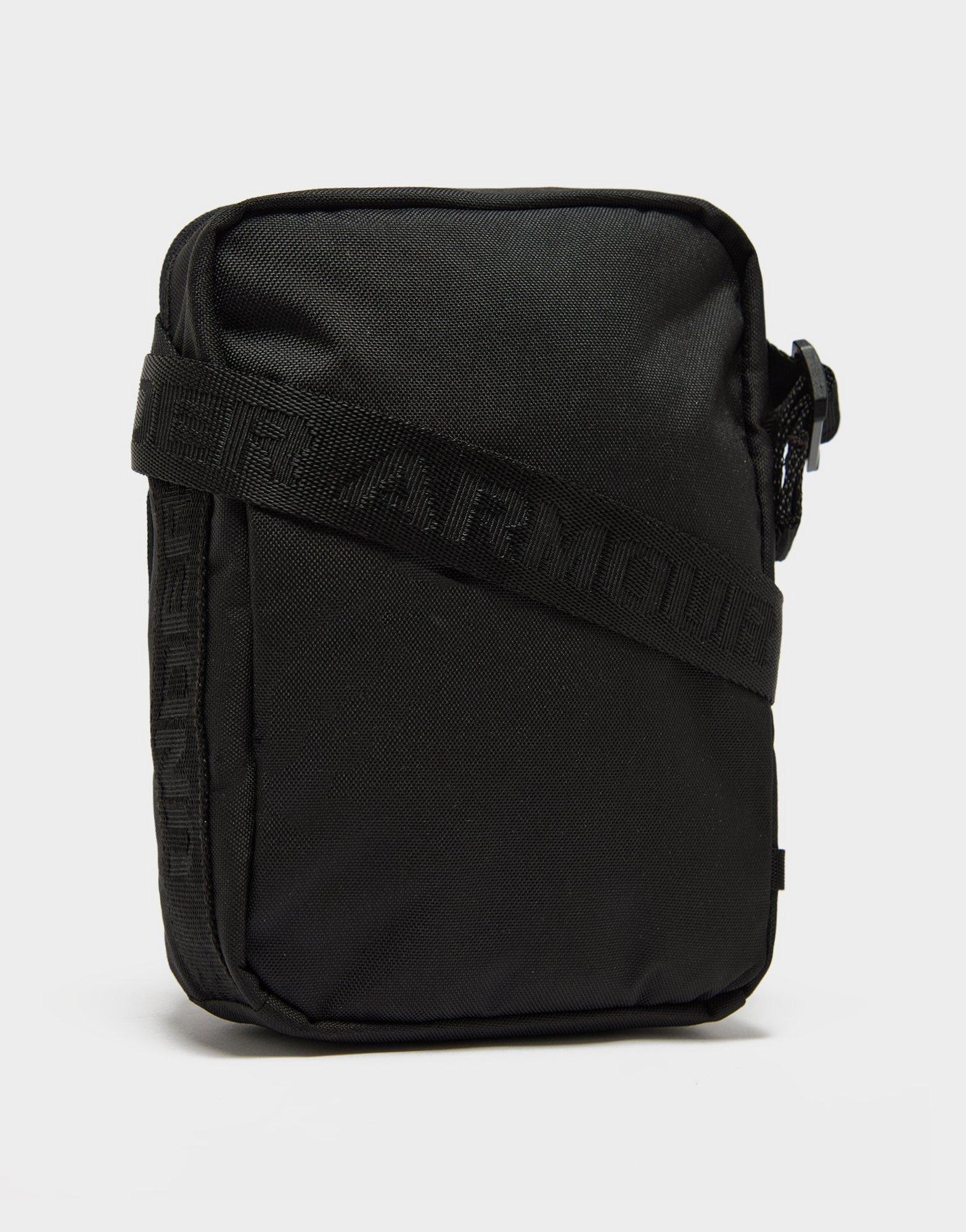 Under Armour Shoulder Bag