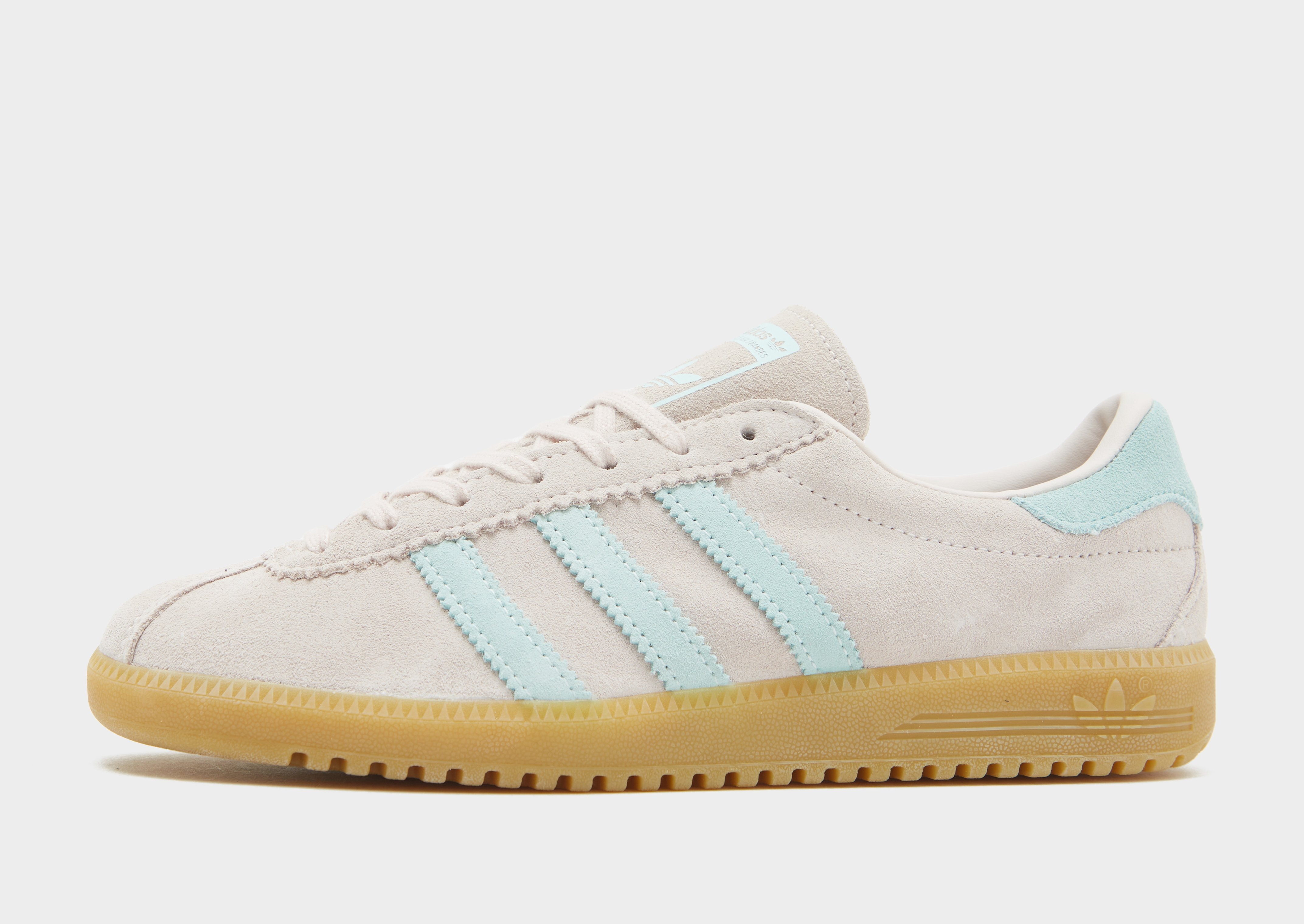 jd sports pink trainers