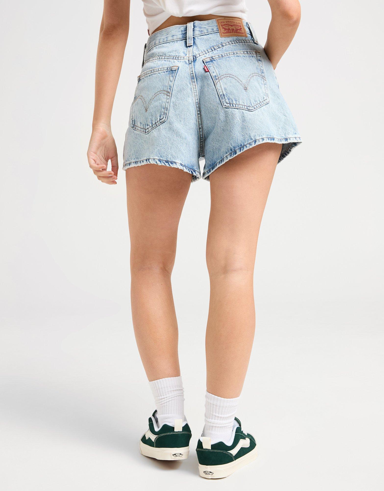 LEVI'S High Waisted Mom Shorts
