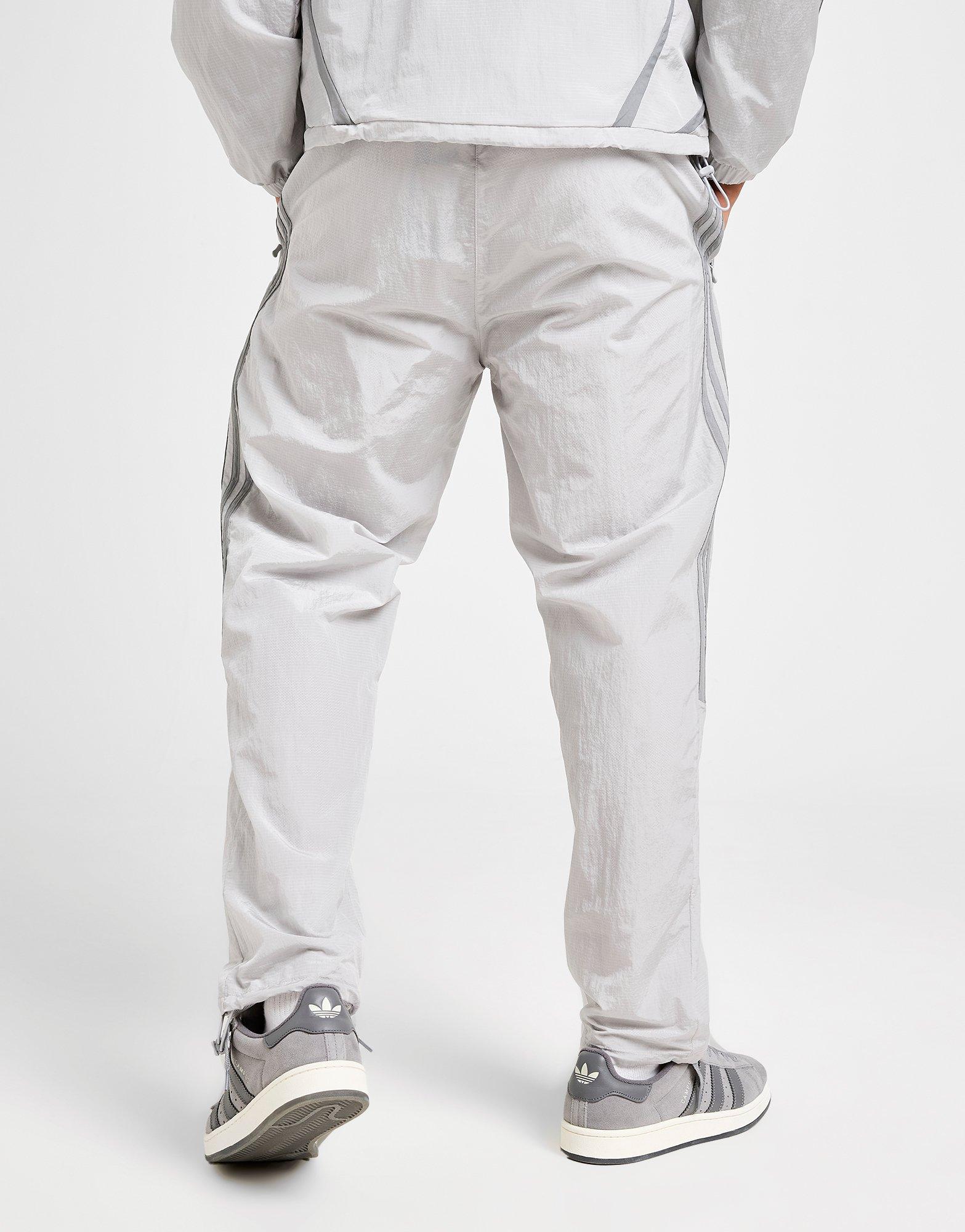 【新品未使用】adidasOriginals WOVEN TRACK PANTS adidas Originals woven track pants in green | ASOS