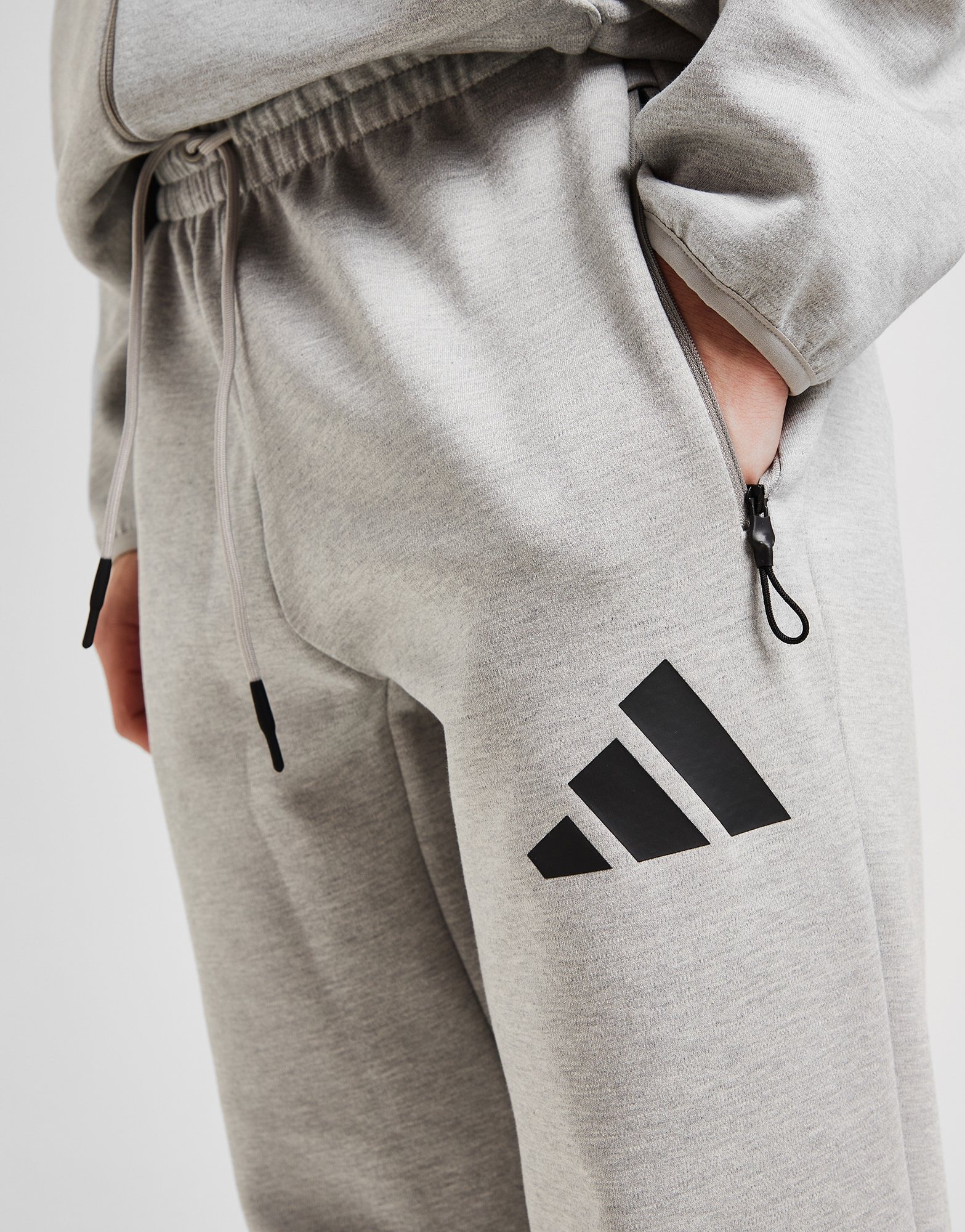 adidas Pantalón Z.N.E. New — photo 6