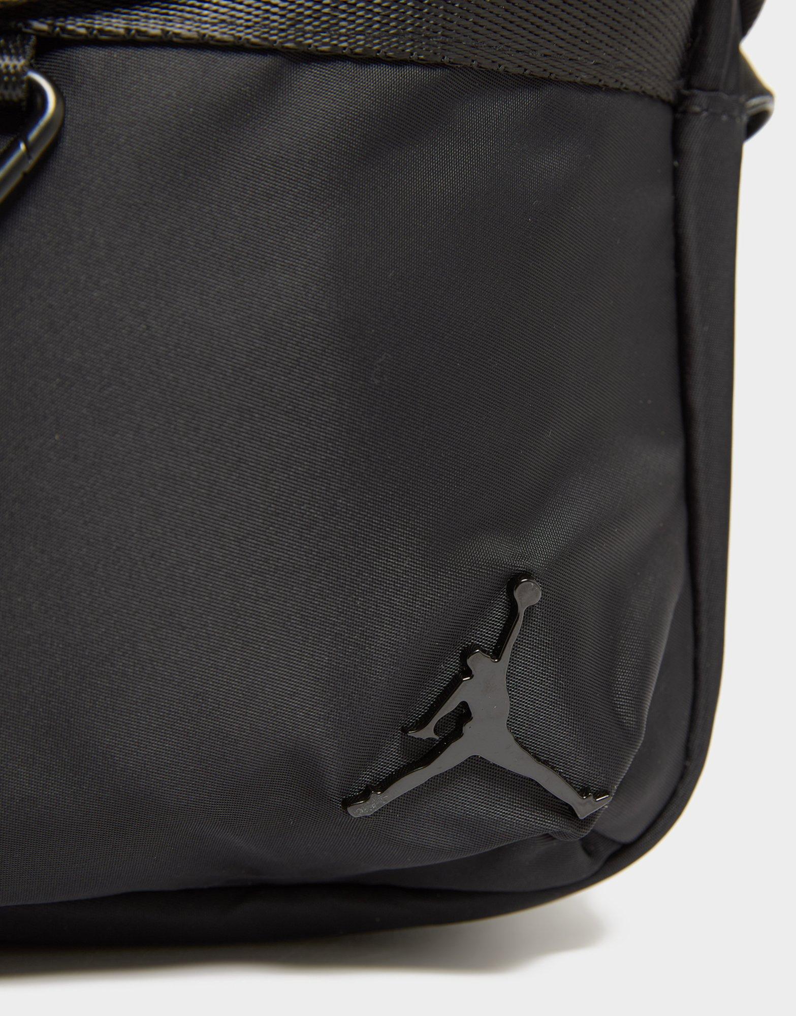 Jordan Mini Messenger Bag
