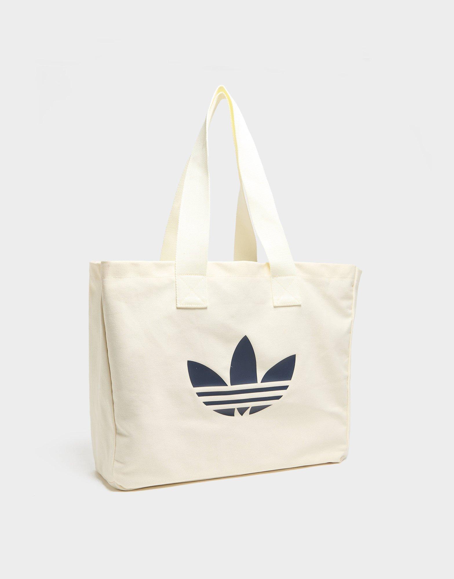【adidas】Originals Graphic Tote Bag（送料込み） White adidas Originals Graphic Tote Bag - JD Sports Global